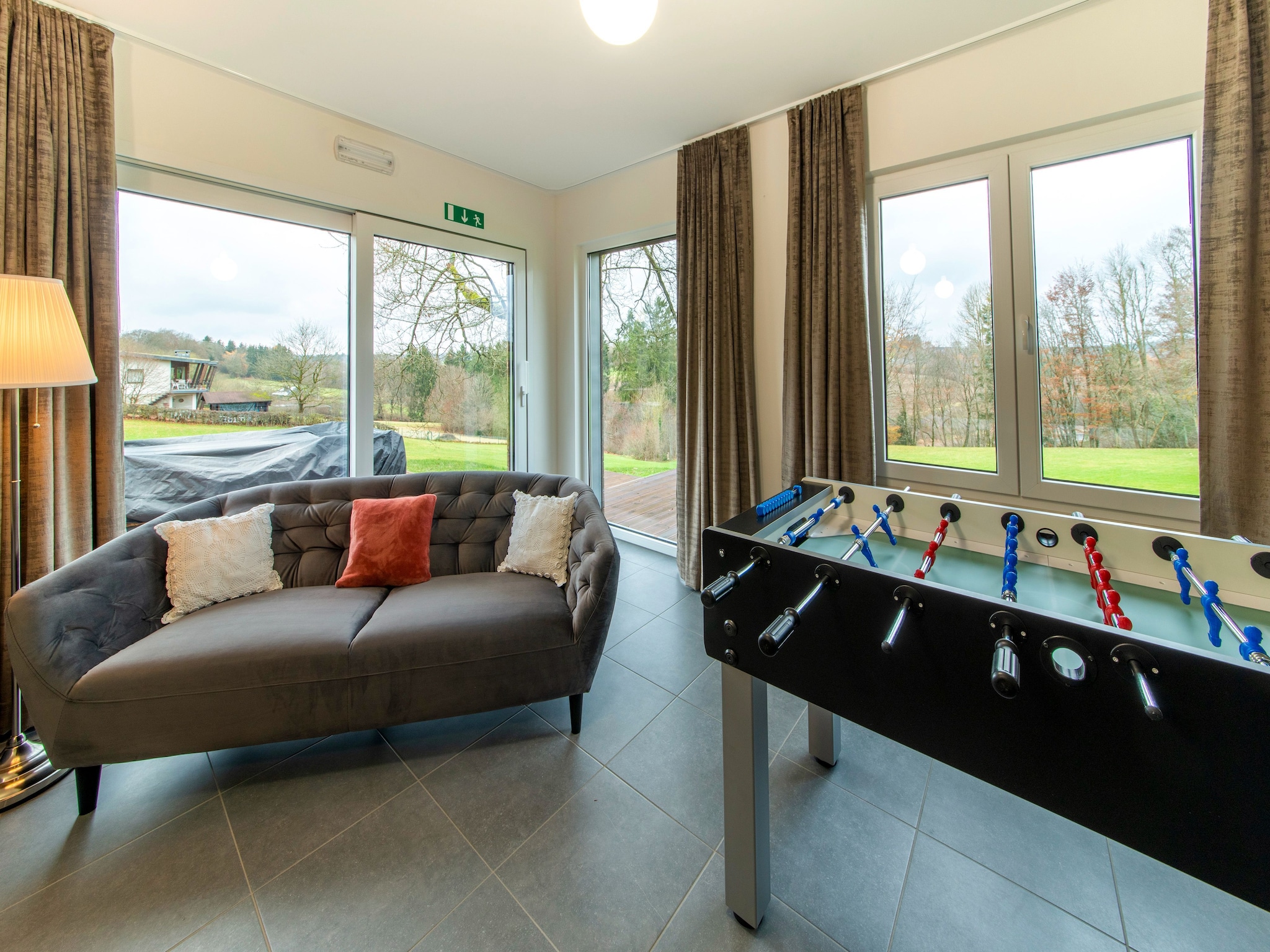   Superbe maison de vacances pour 15 adultes situ&#2