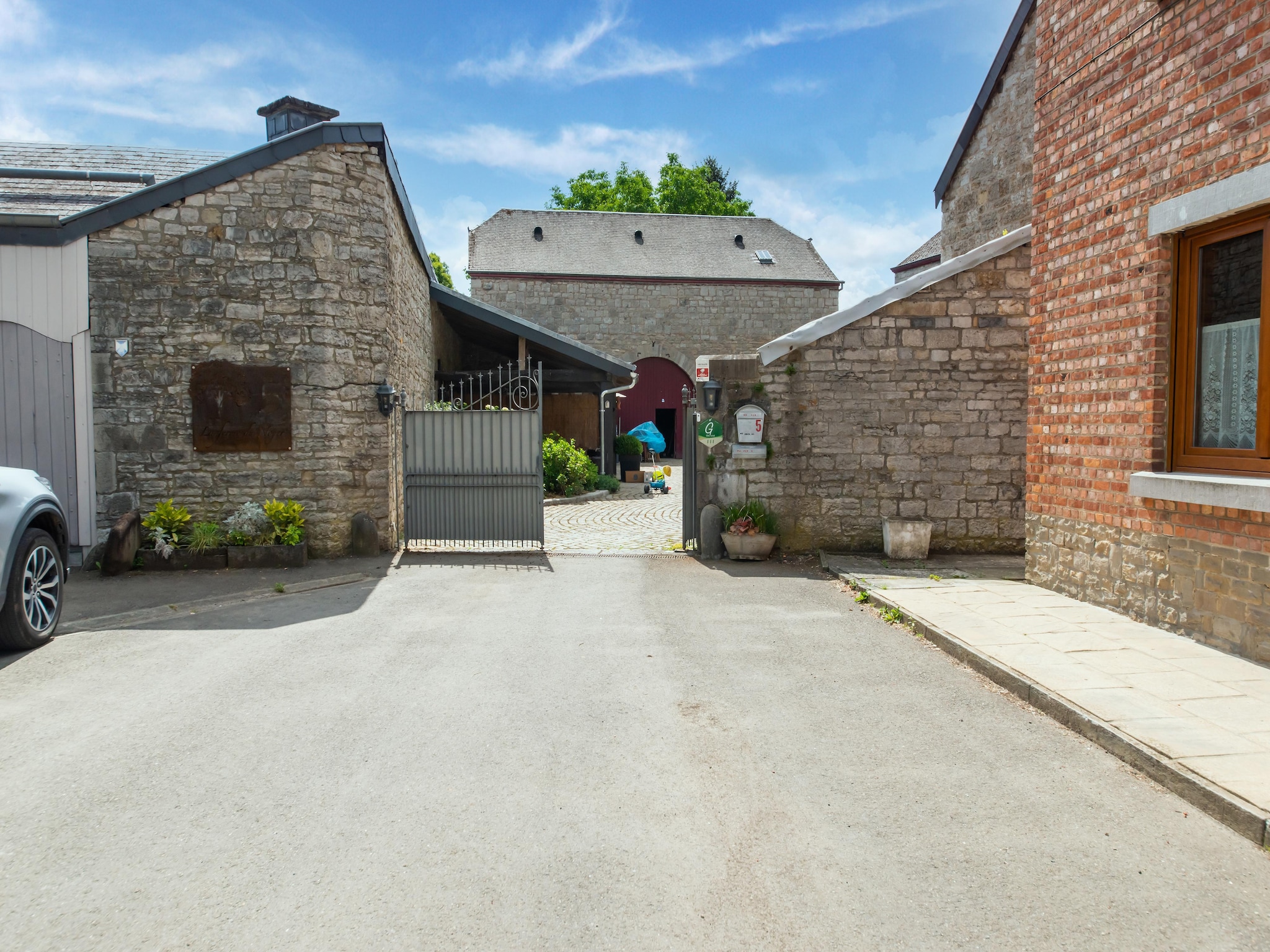   La ferme du noyer