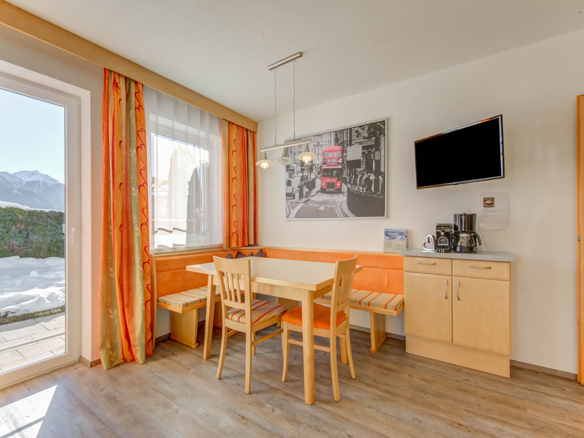 Lomahuoneisto Appartment groß
