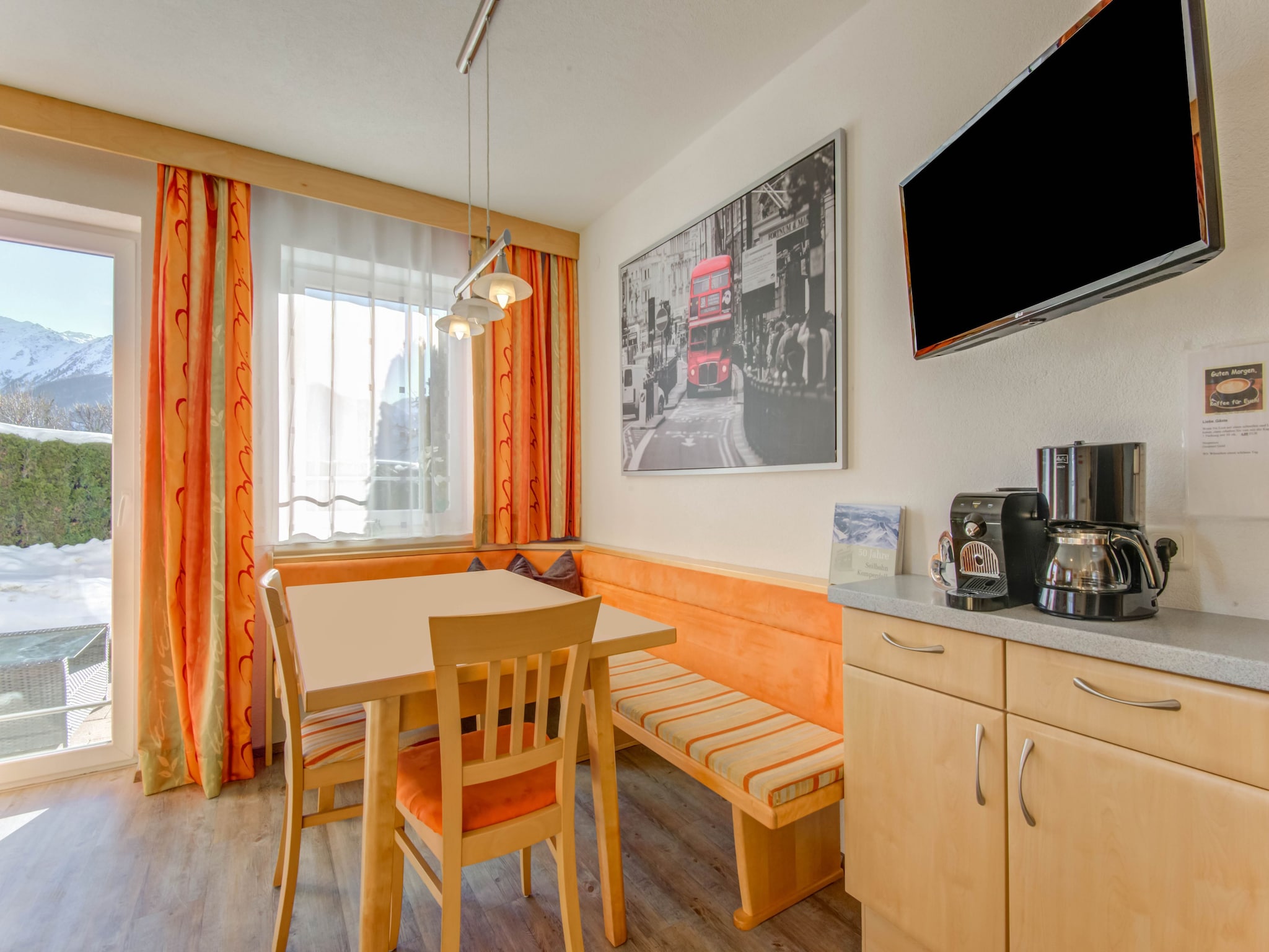 Lomahuoneisto Appartment groß