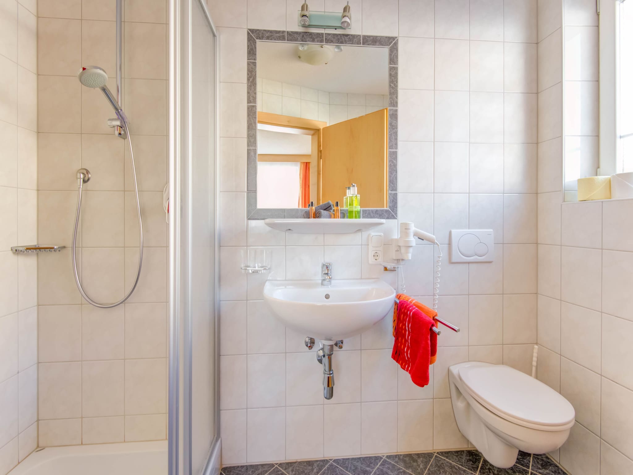 Lomahuoneisto Appartment groß