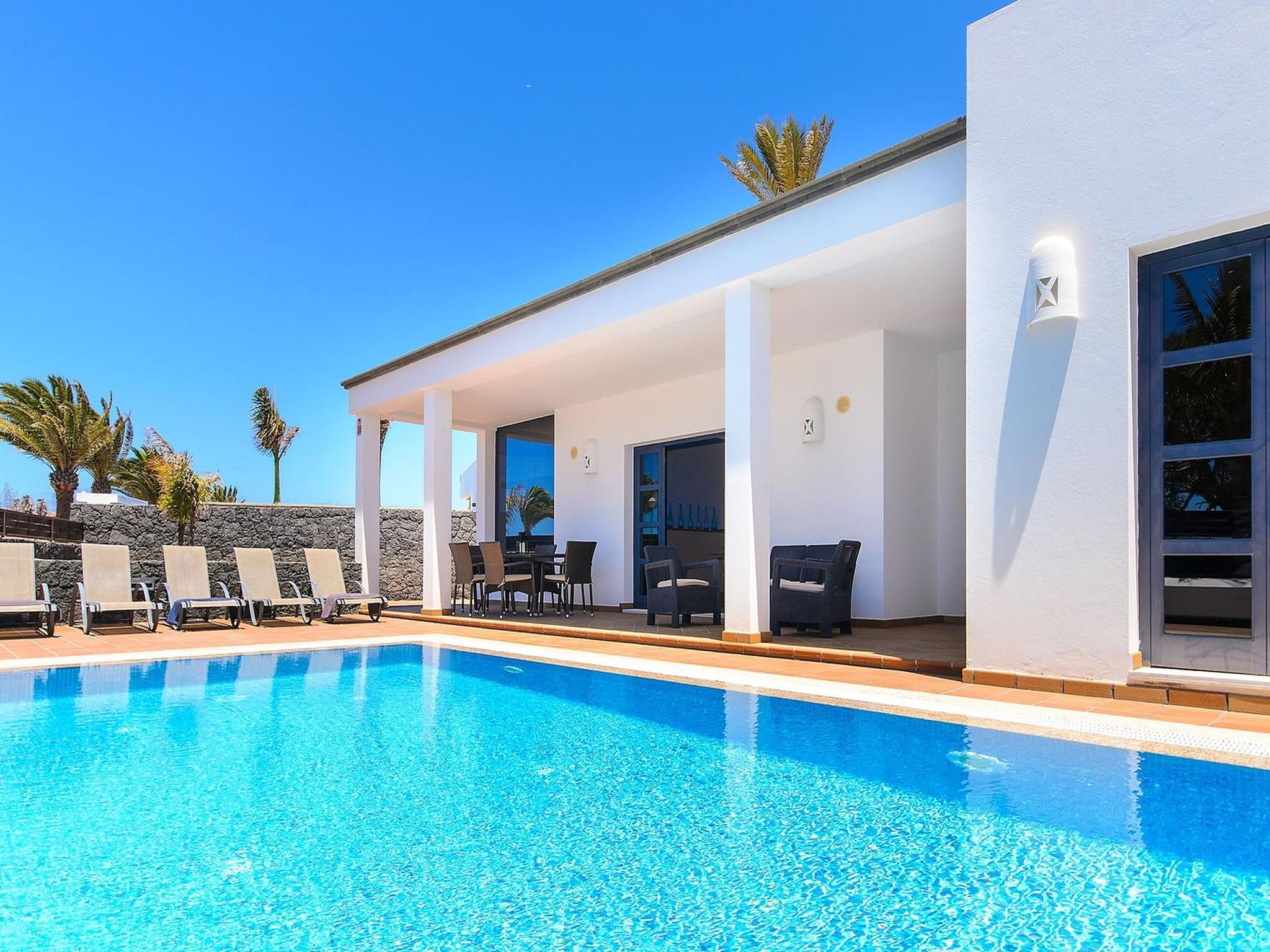   Villa B