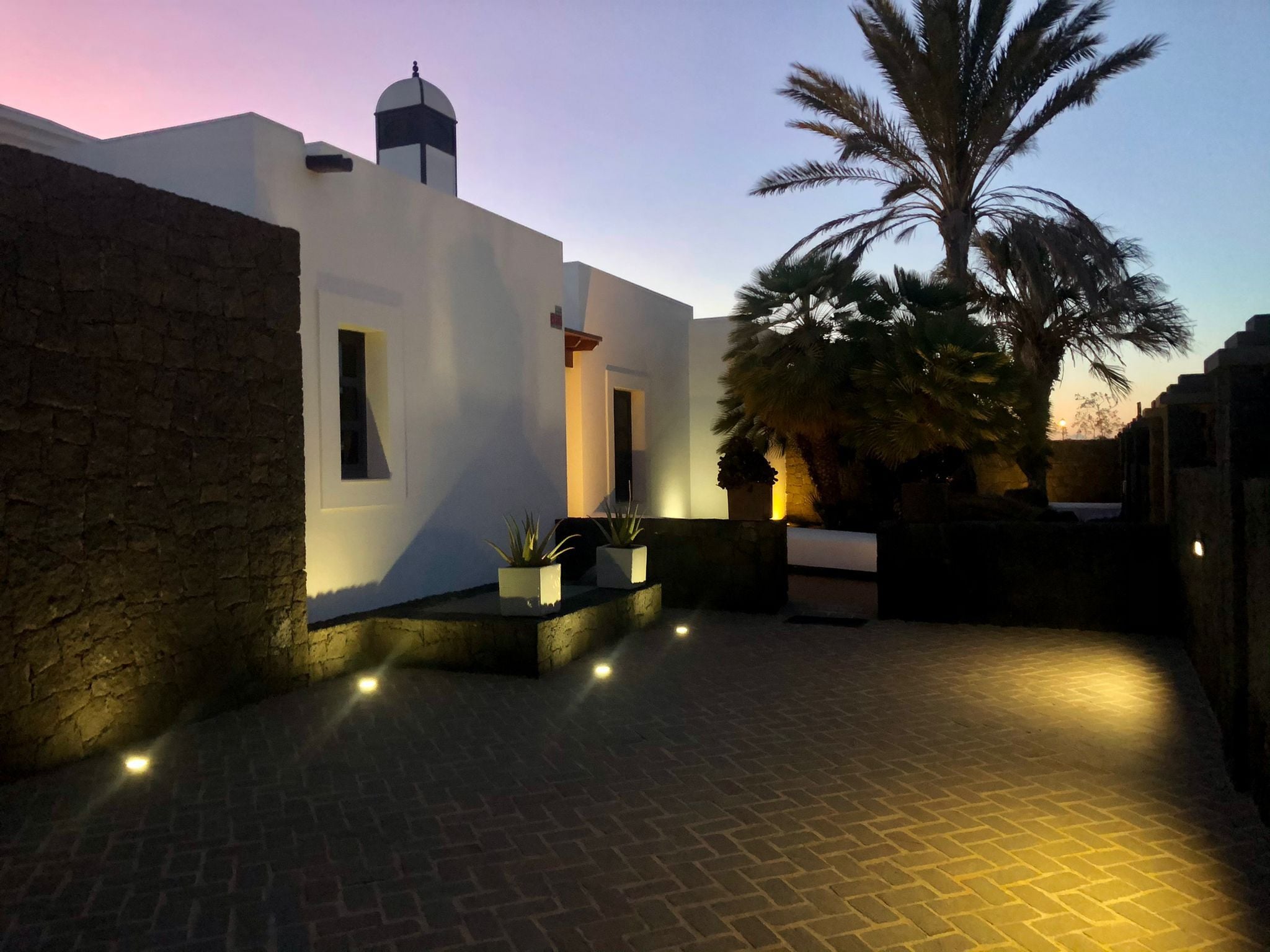   Villa B