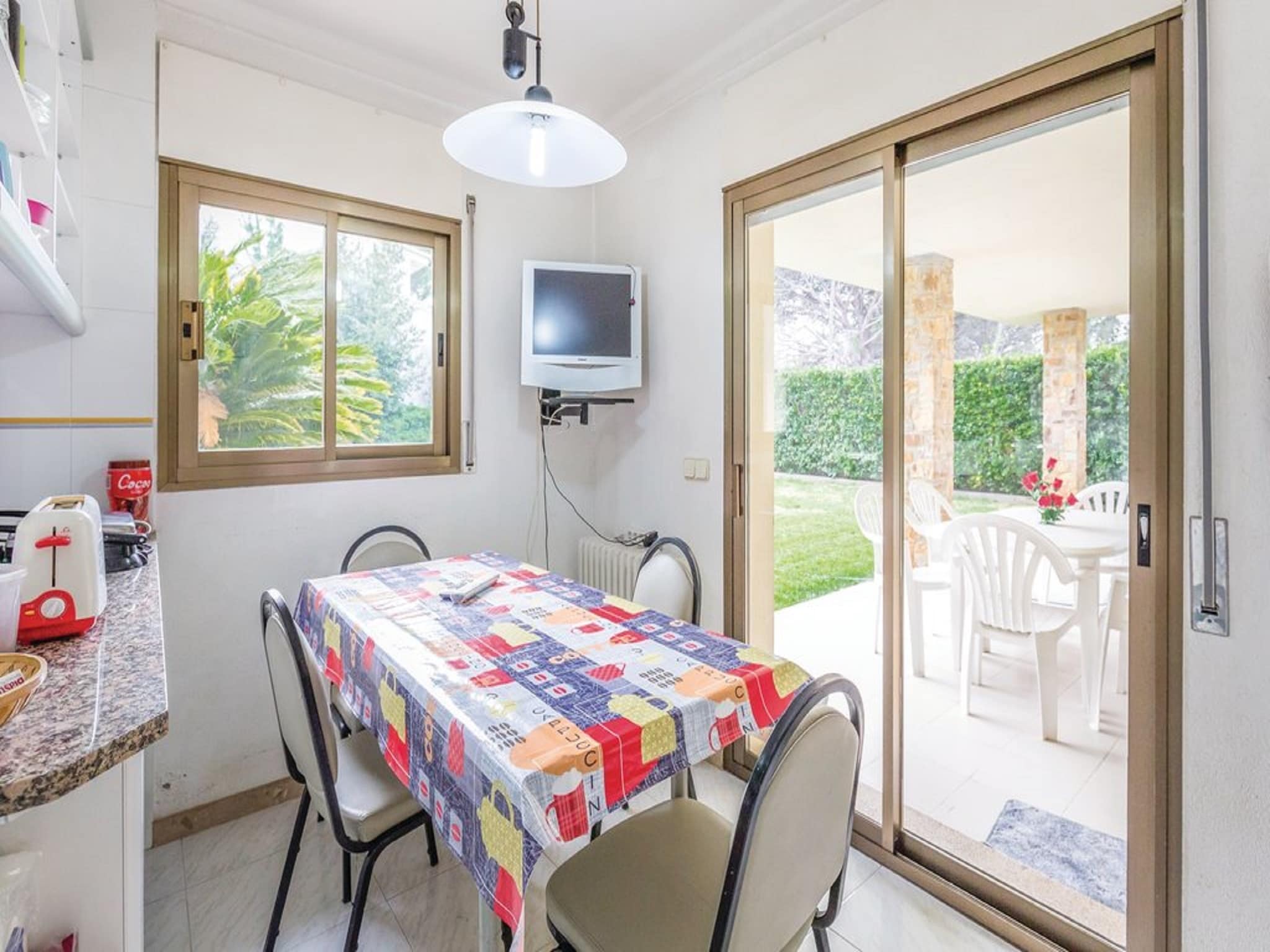   Casa con piscina y jardín L'Escala