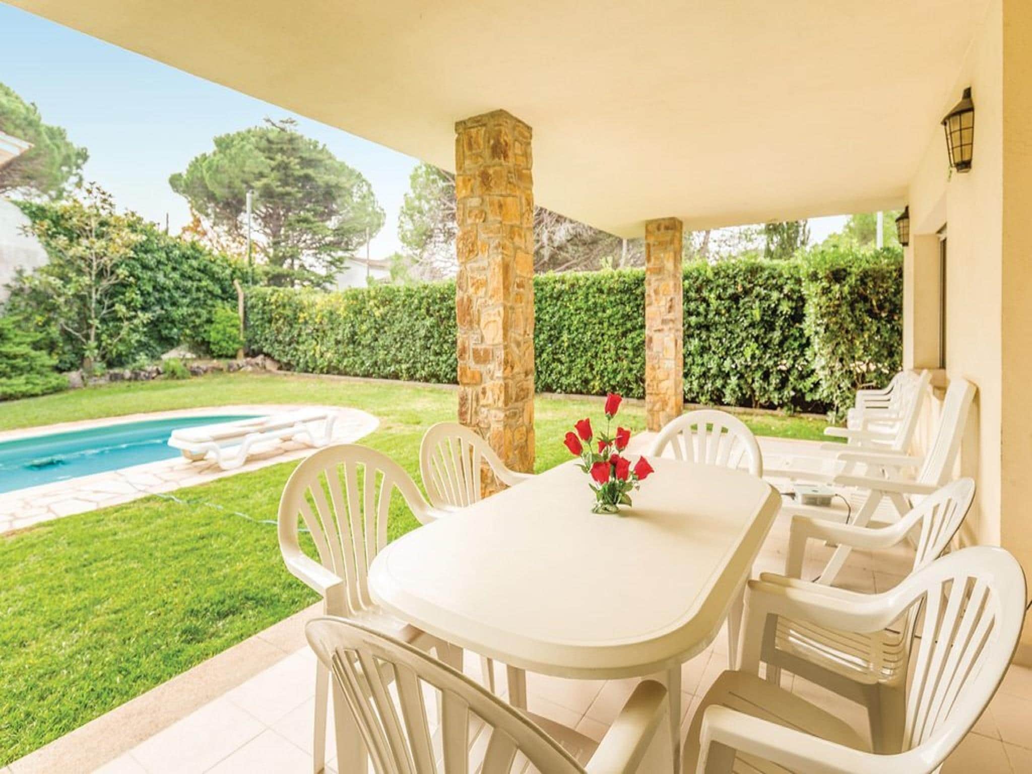   Casa con piscina y jardín L'Escala