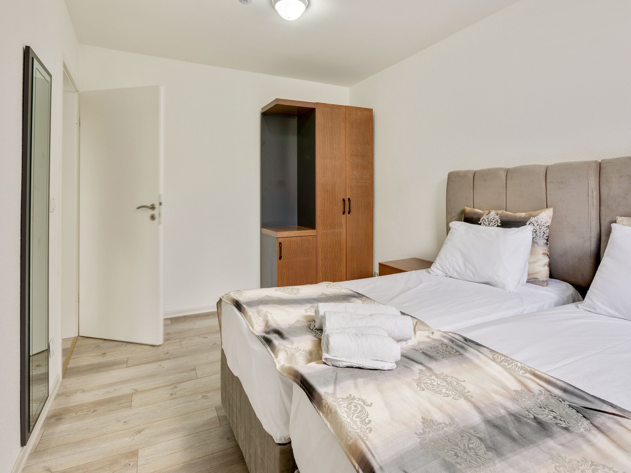 Ferienwohnung Kispet zwei Doppelzimmer Oberhausen