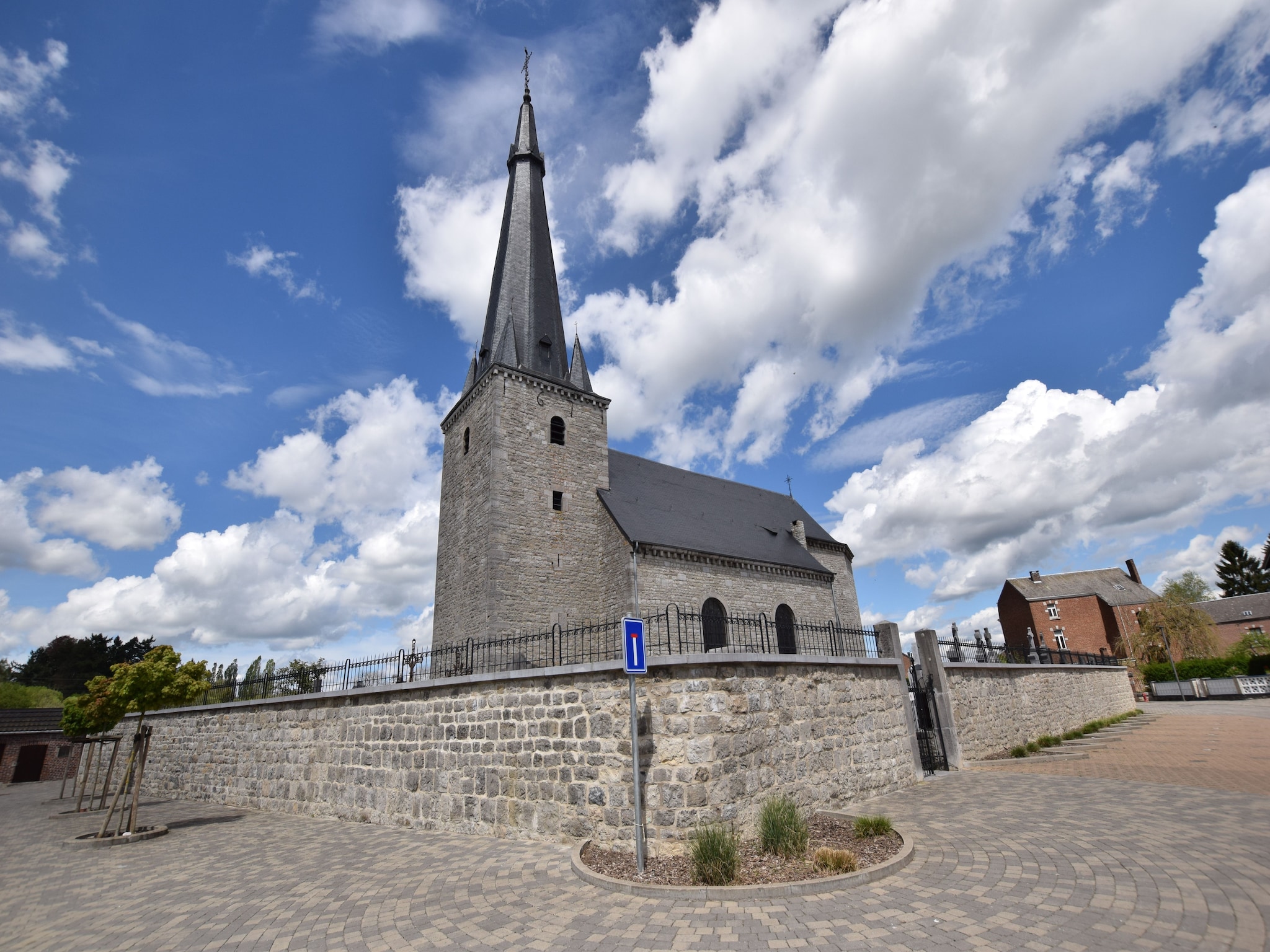   La petite ferme du noyer