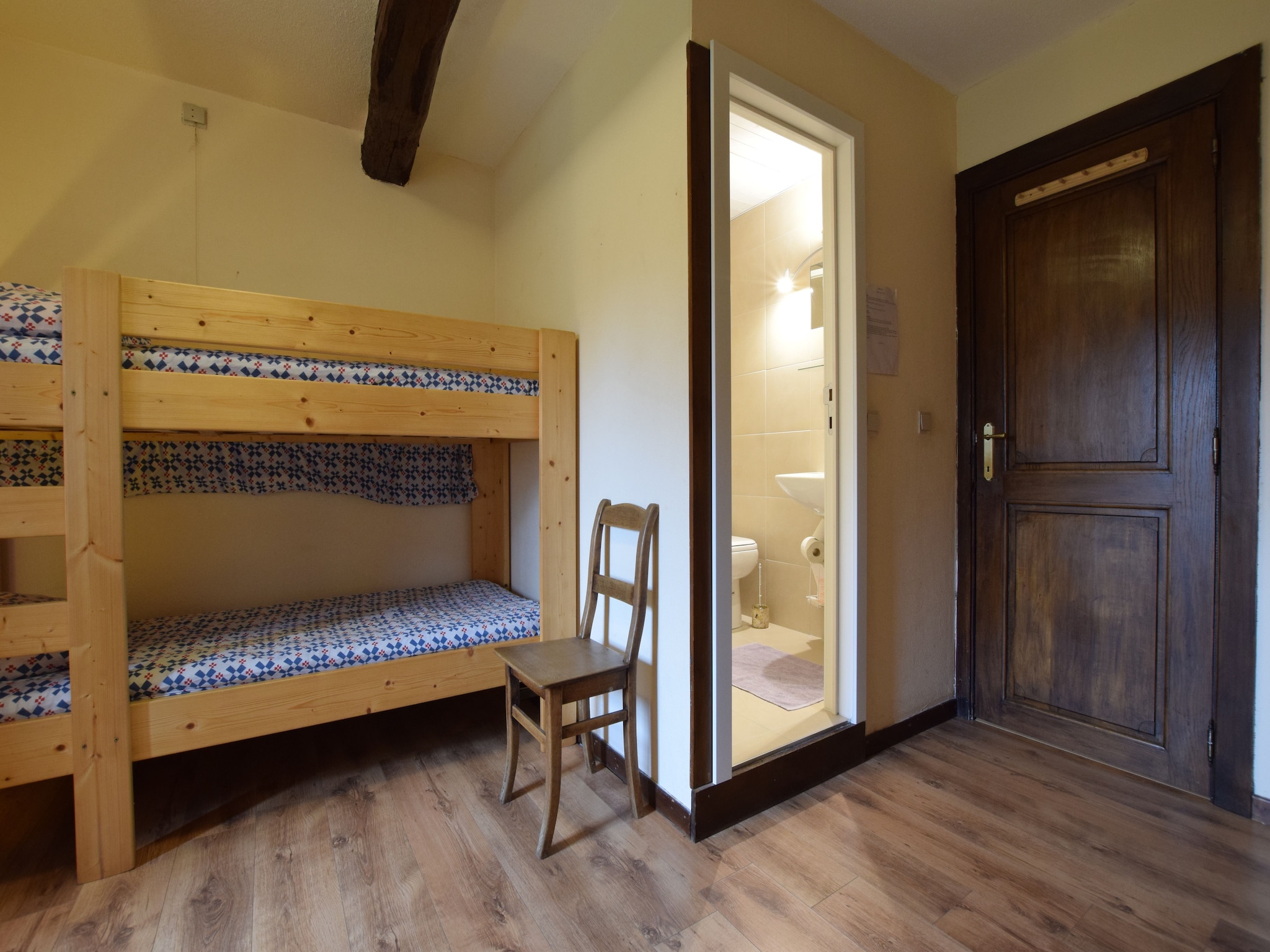   La petite ferme du noyer