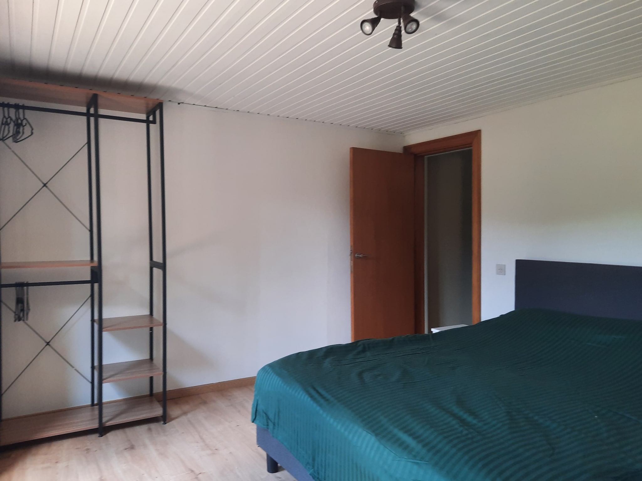   Buiten Huis