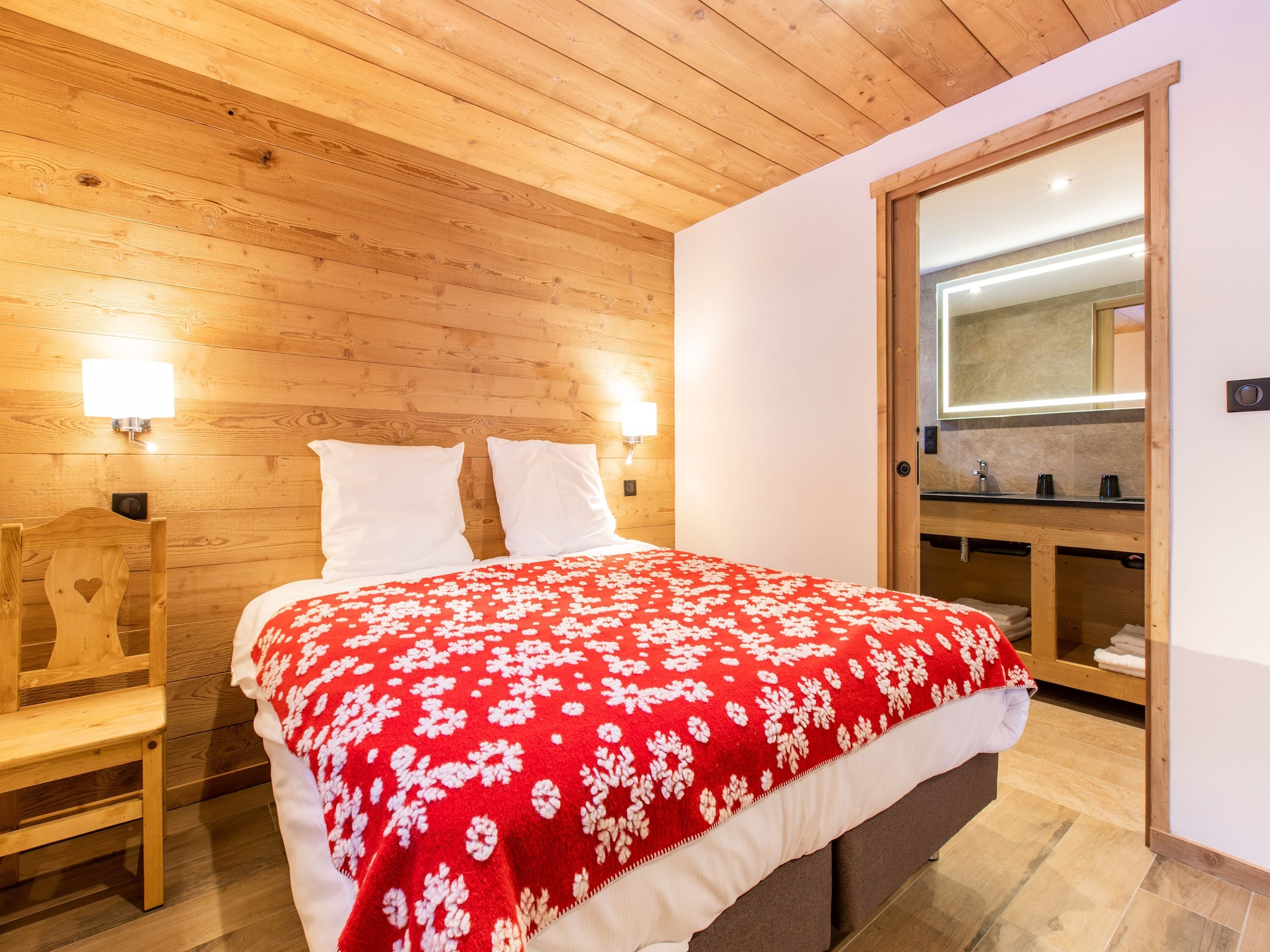   CHALET LE KB