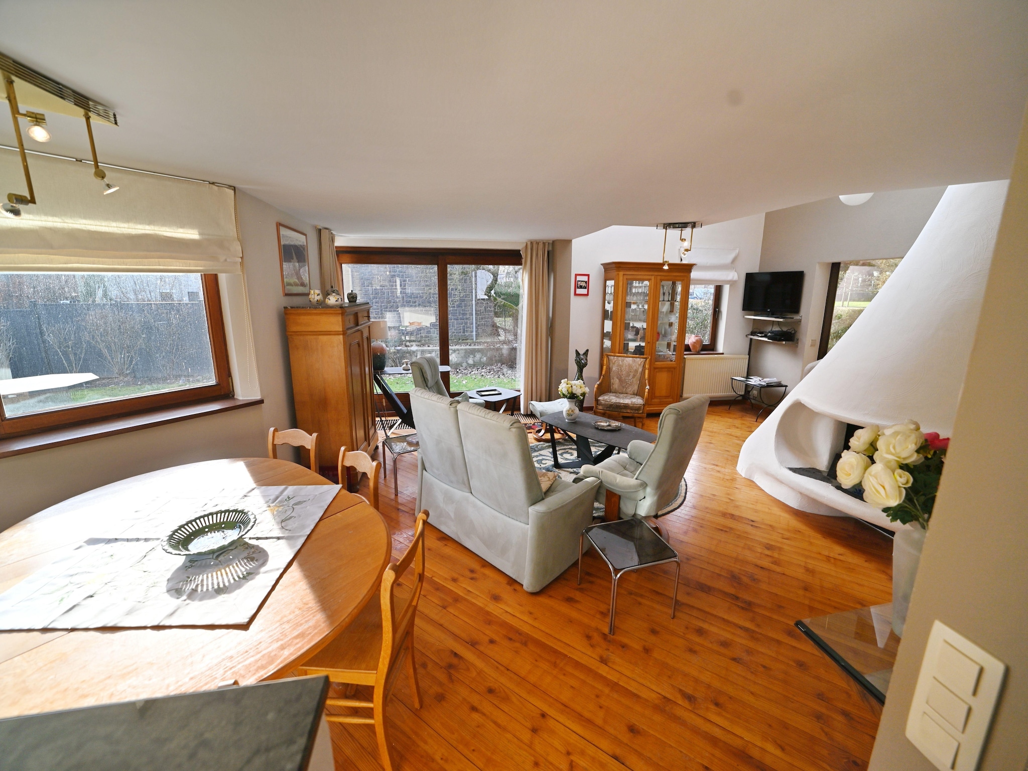   Symon Lodge