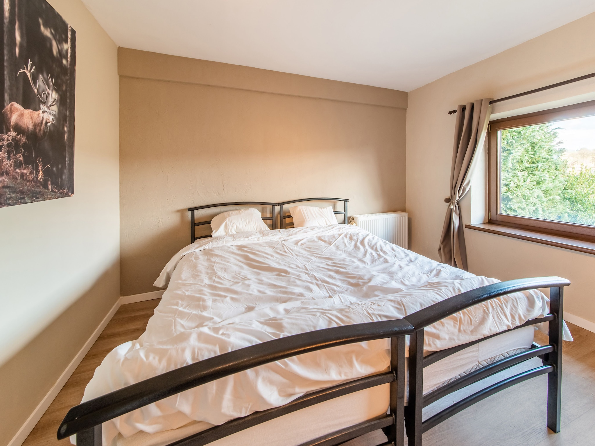   Charmante maison de vacances  pour 8 adultes Au va