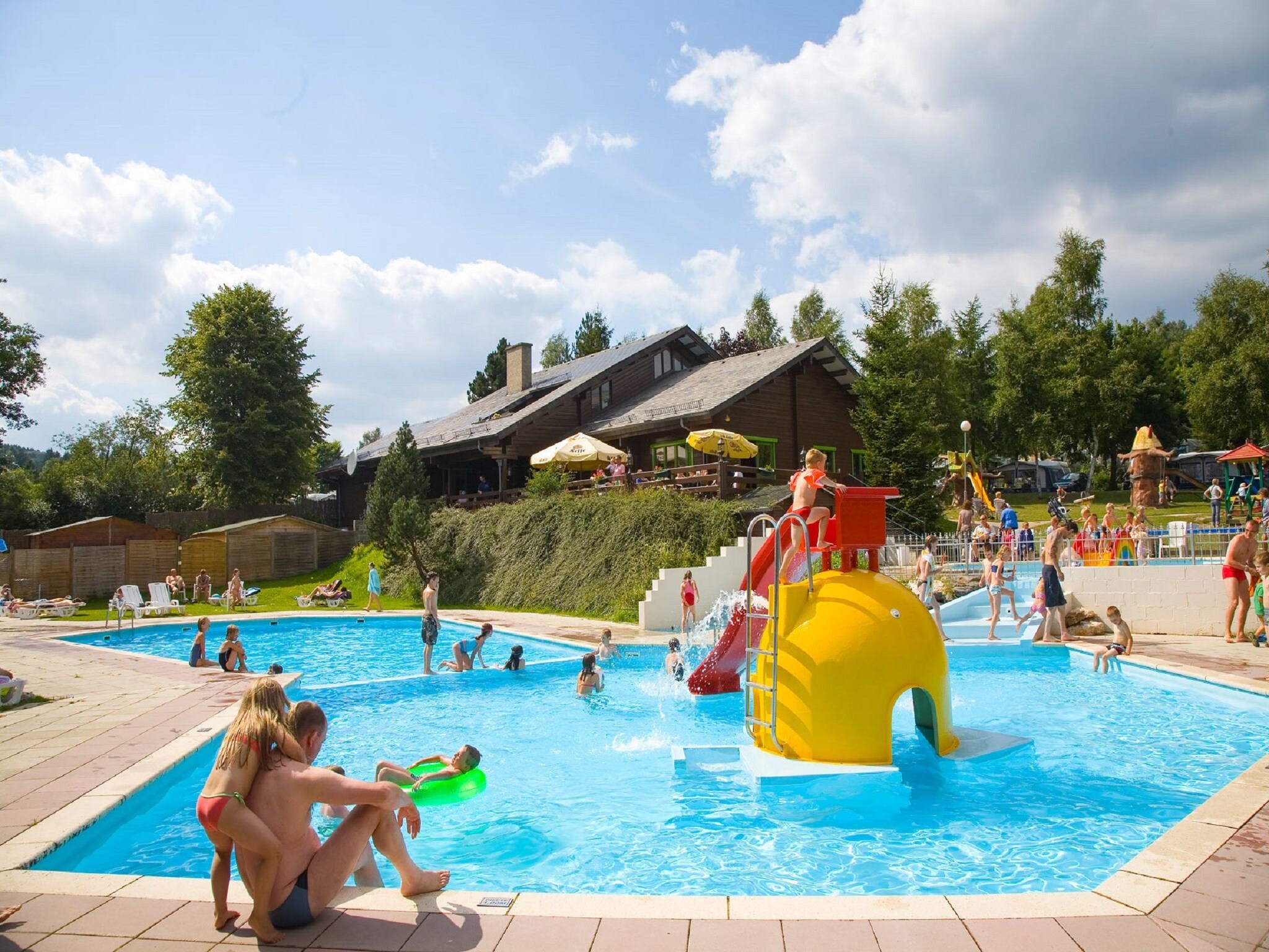 Vakantiehuis Camping Petite Suisse 2