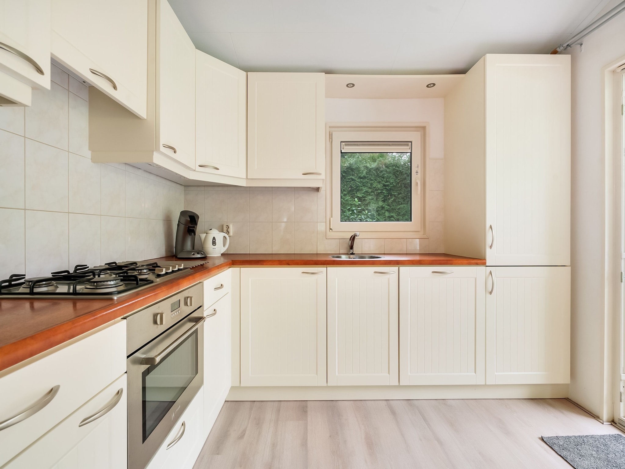   De Witte Duif 2