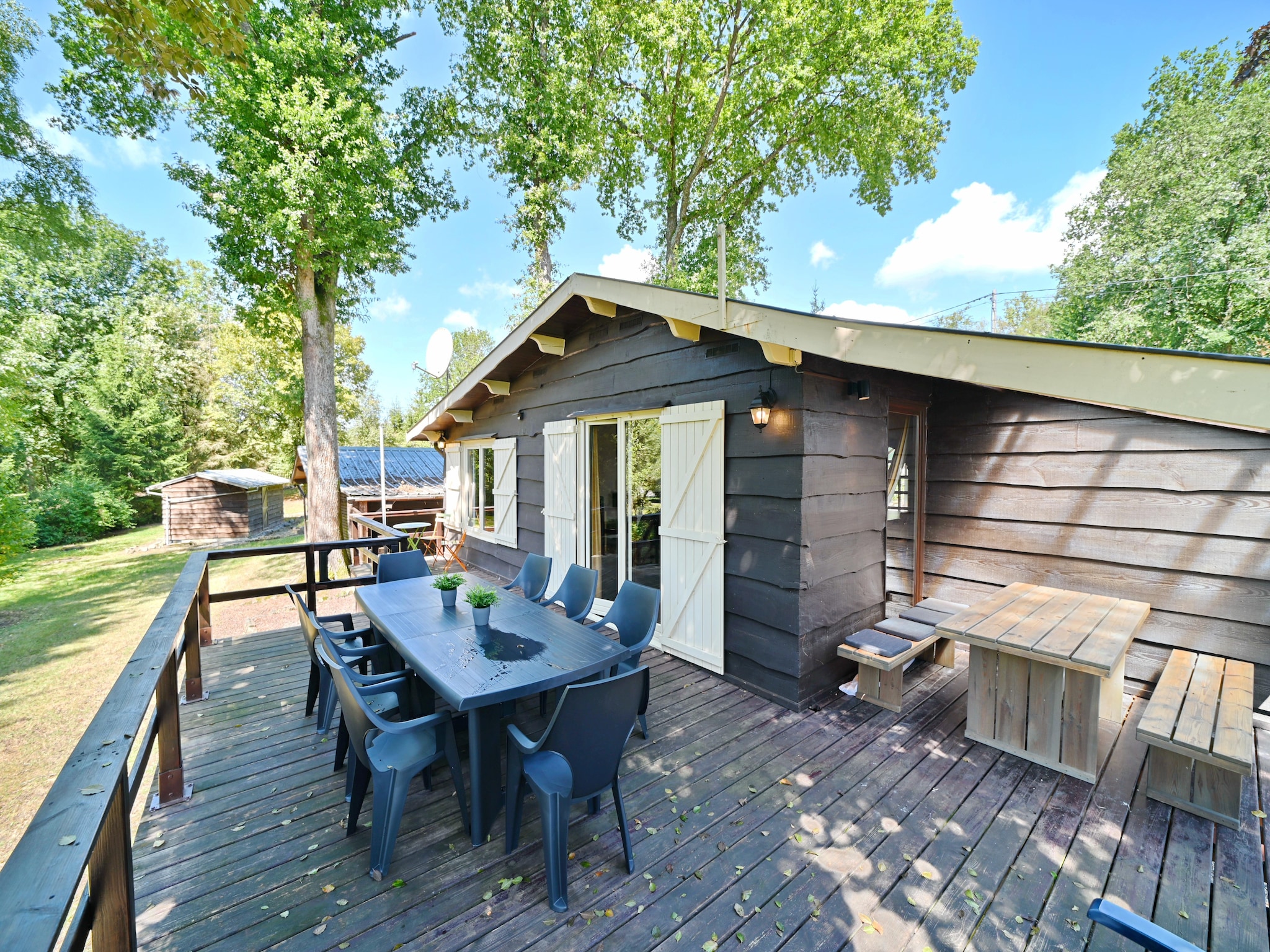   CHALET BIRONIX