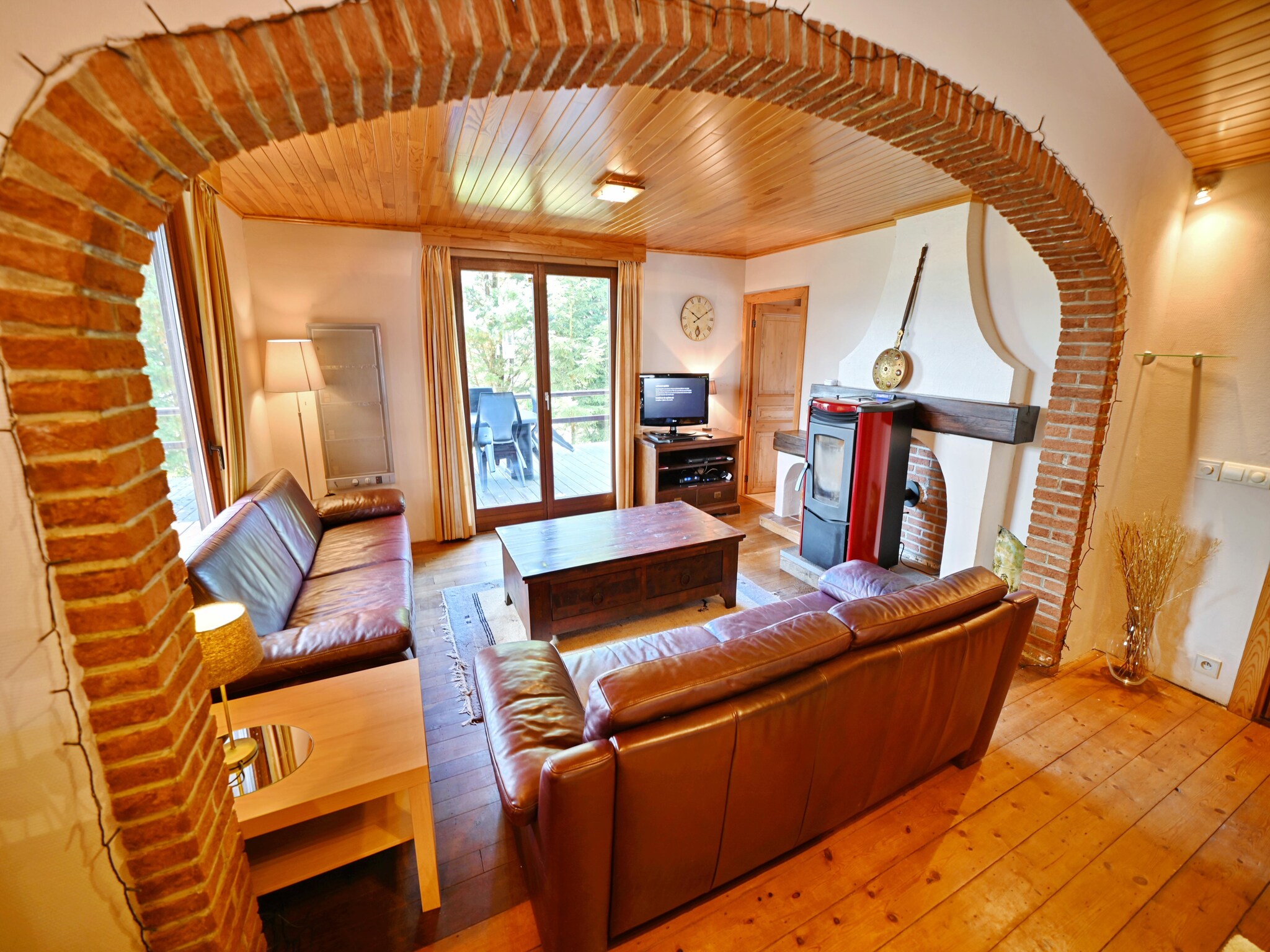   CHALET BIRONIX