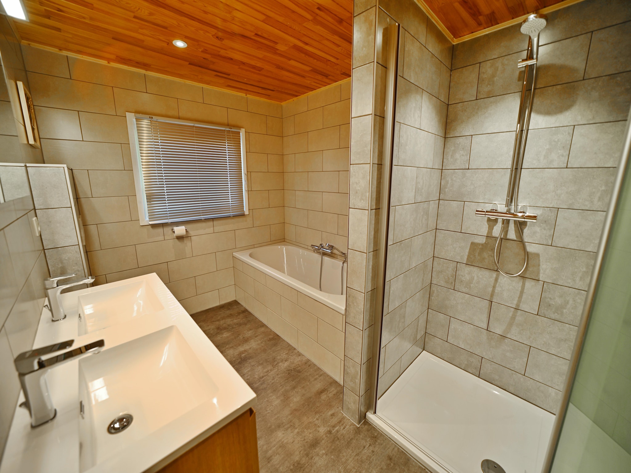   CHALET BIRONIX