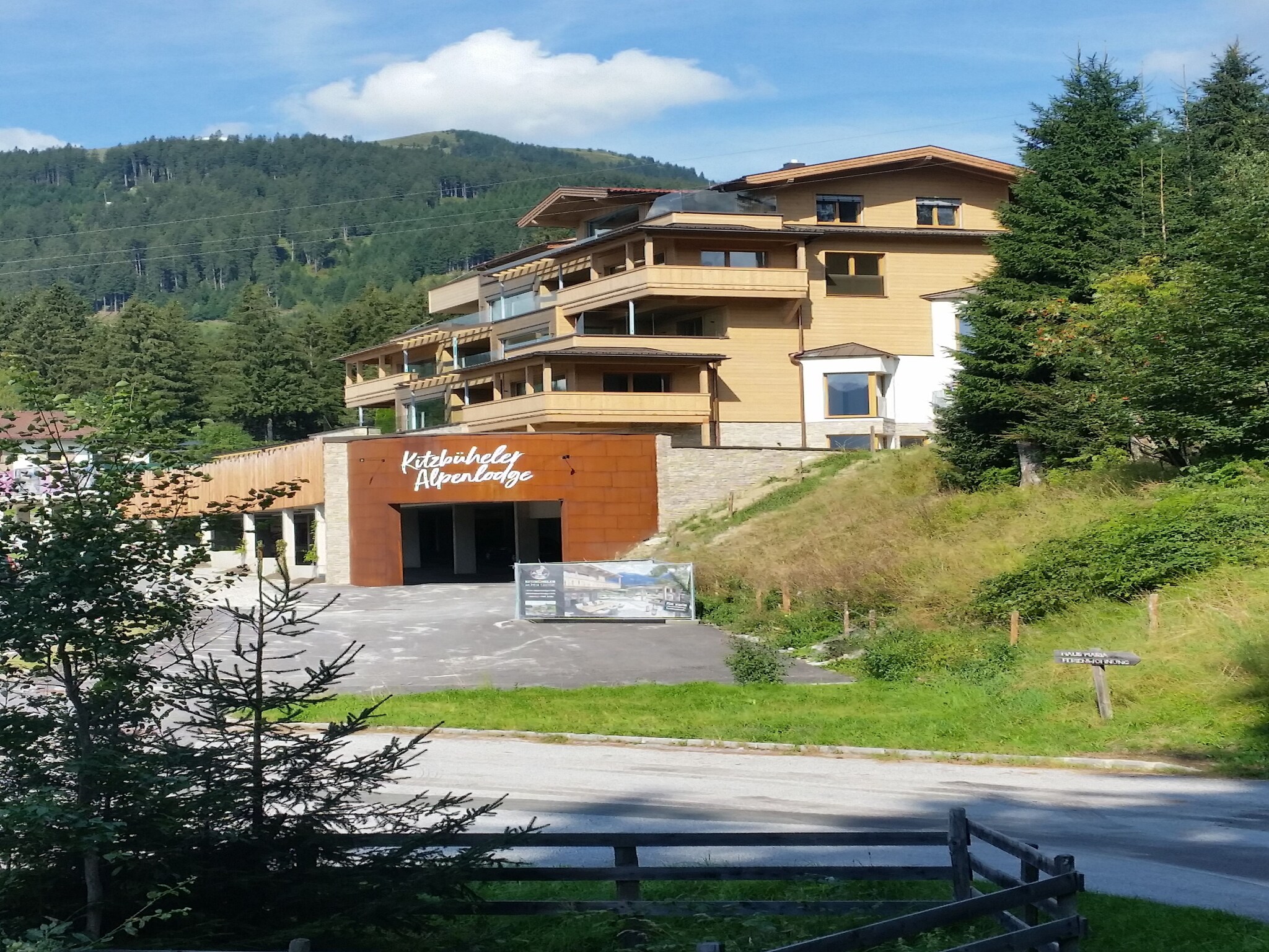 Lomahuoneisto Kitzbüheler Alpenlodge Top A7