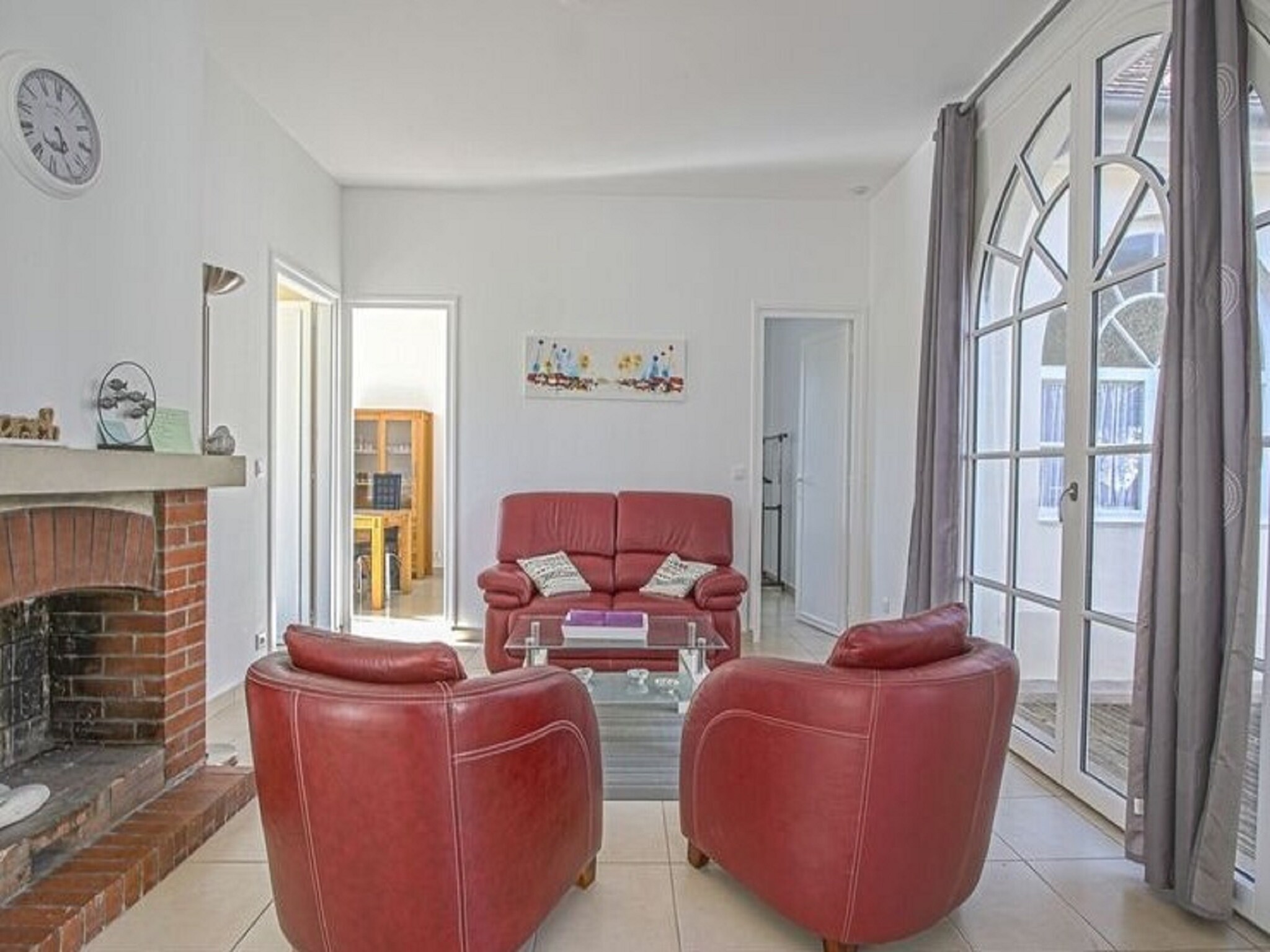   GUYBERNINE MAISON