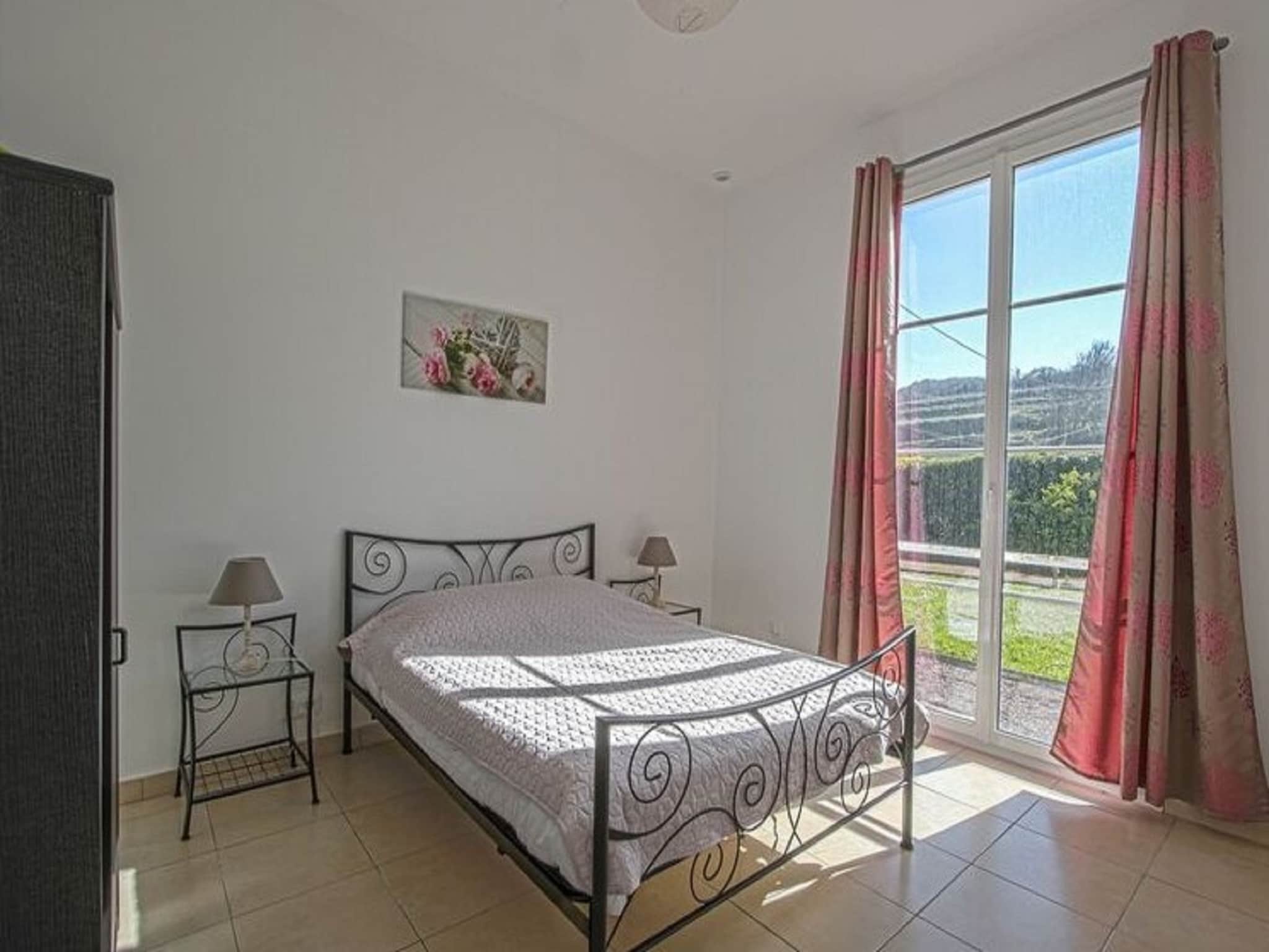   GUYBERNINE MAISON