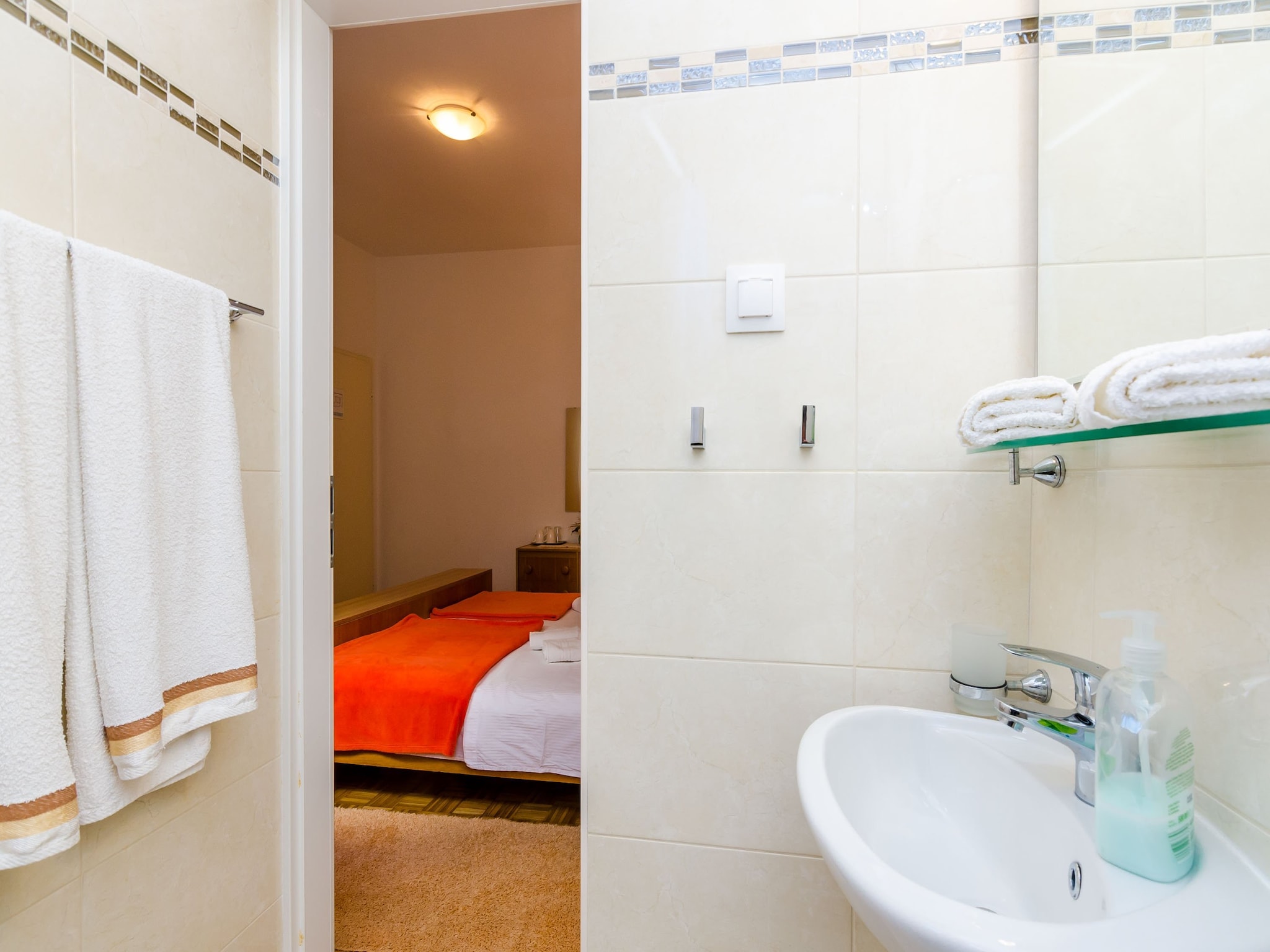 Apartmá Rooms Batina- Standard Double Room-2