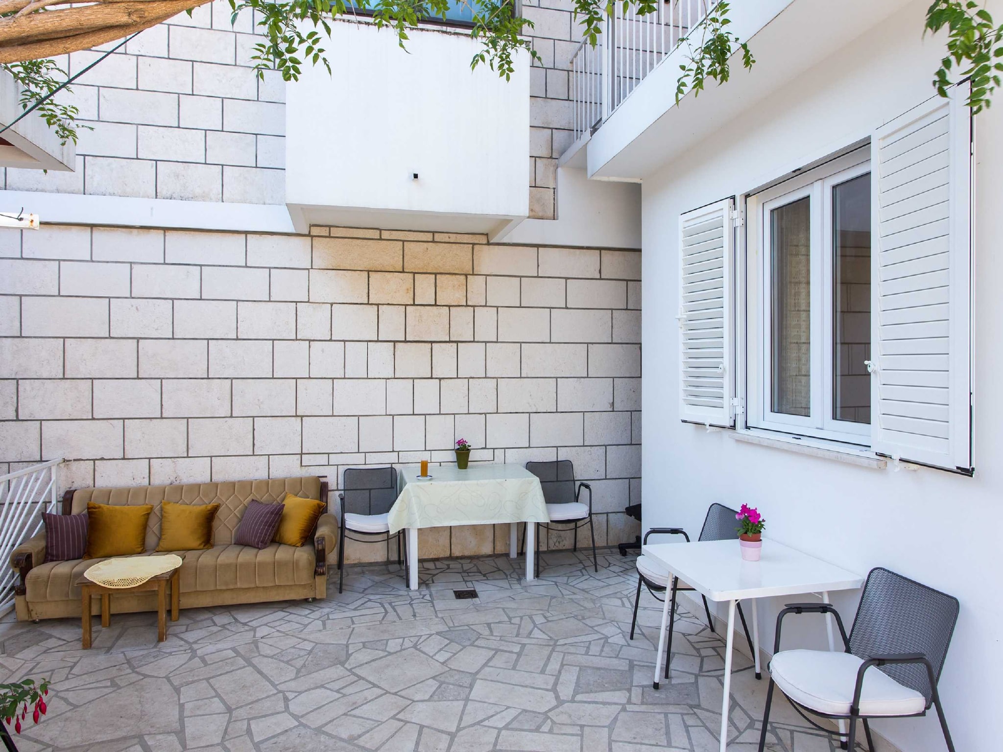 Apartmá Guest House Ljubica - Double Room with Private Bat