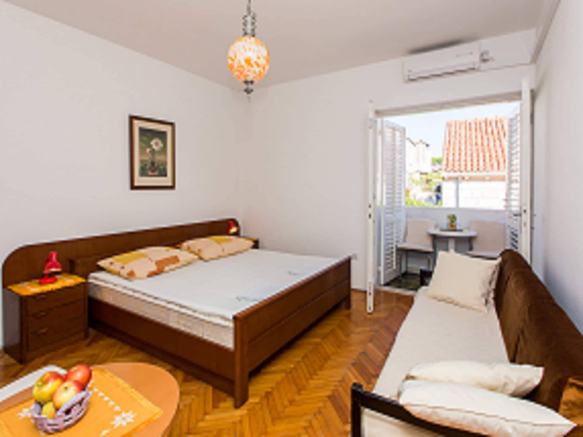 Apartmá Guest House Ljubica - Double Room with Private Bat