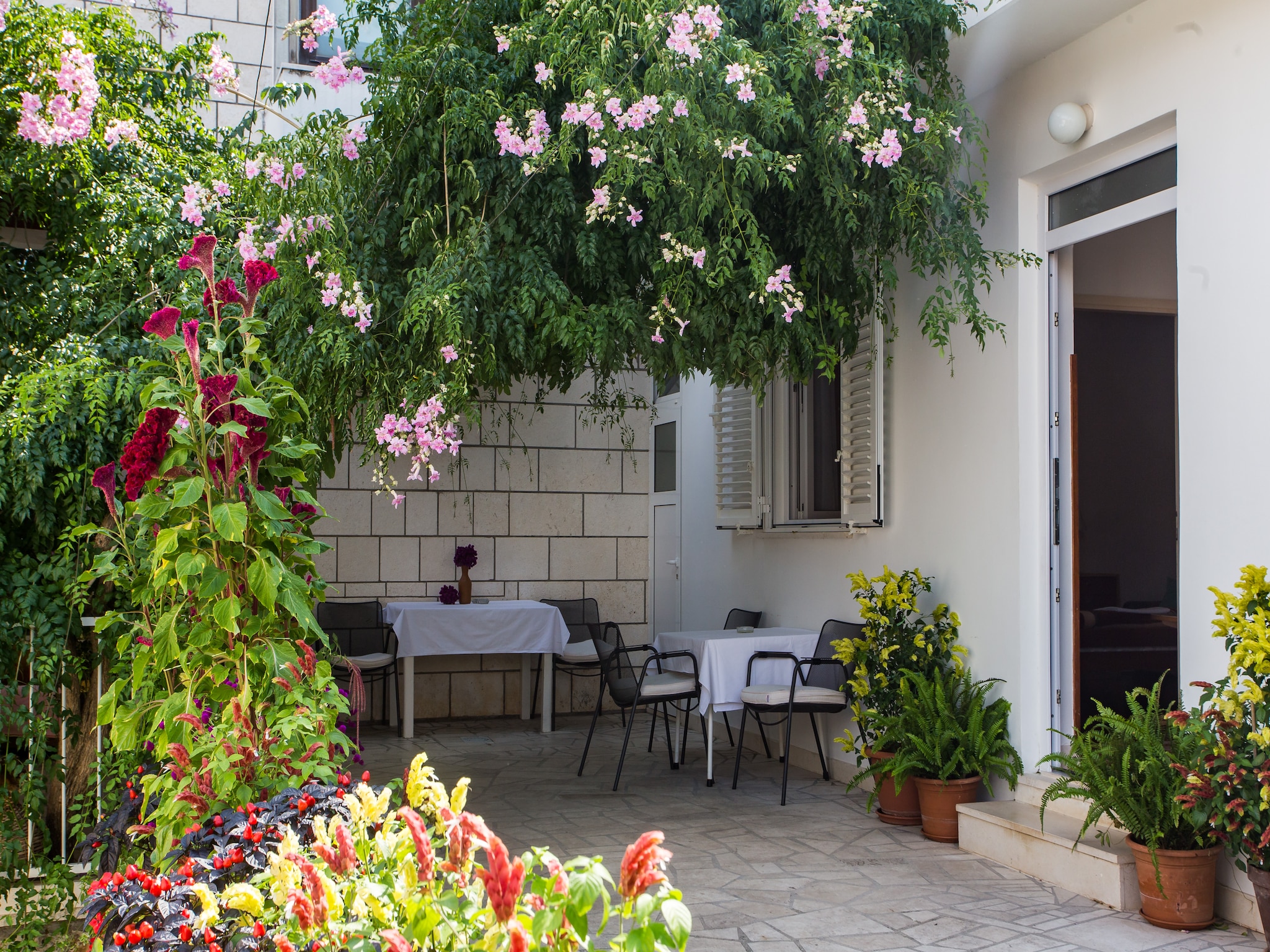 Apartmá Guest House Ljubica - Double Room with Private Bat