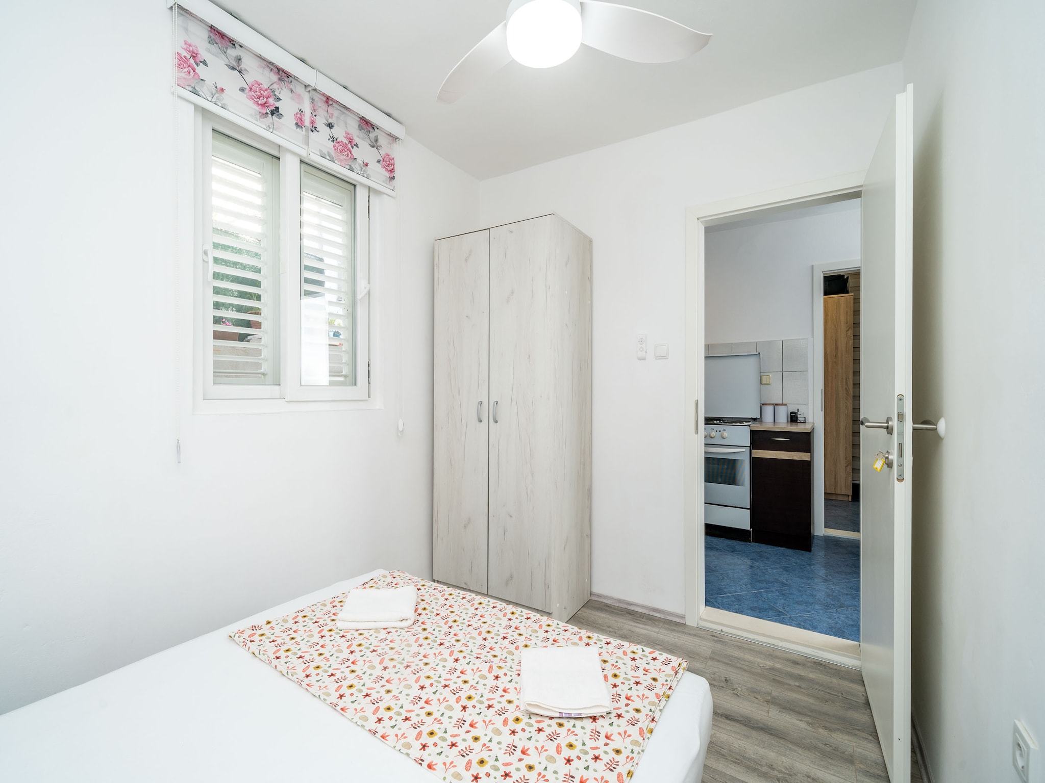 Apartmá Apartment & Rooms Alan - Double Room with Shared B