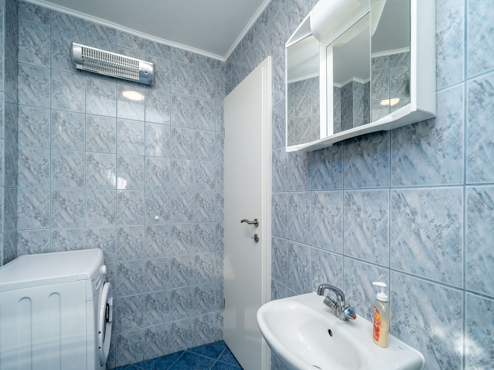Apartmá Apartment & Rooms Alan - Double Room with Shared B