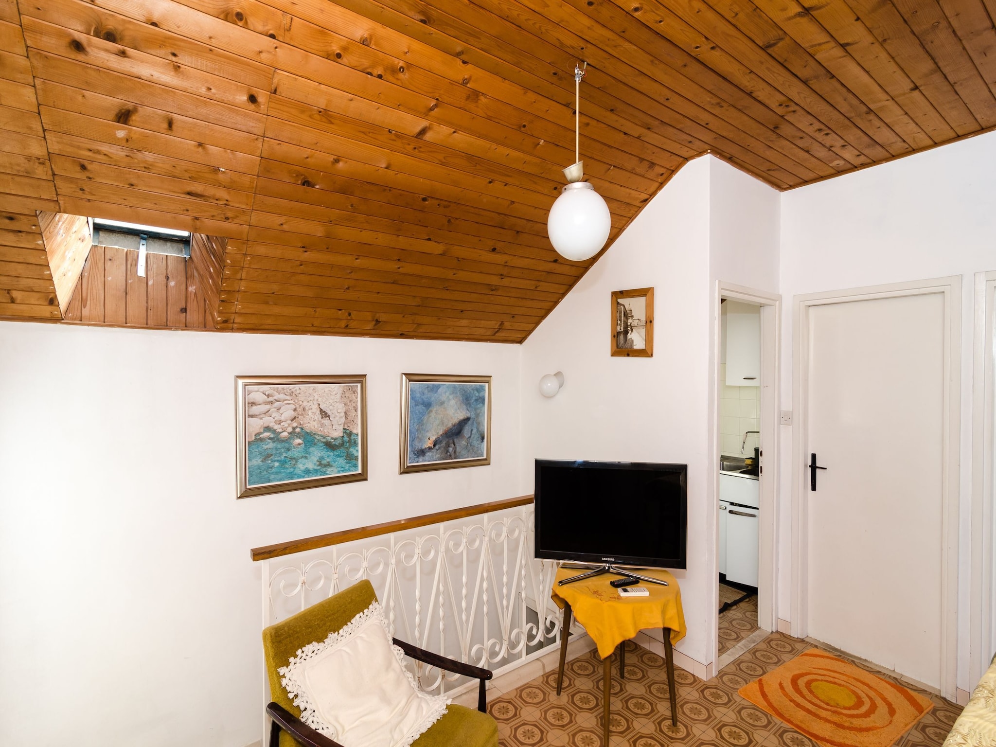 Apartmá Villa Hortenzia -  Three-Bedroom Apartment with Te