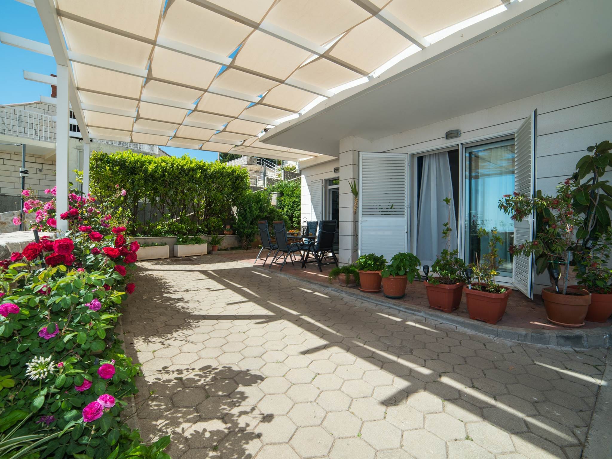 Apartmá Apartment Faros - Two-Bedroom Apartment with Terra