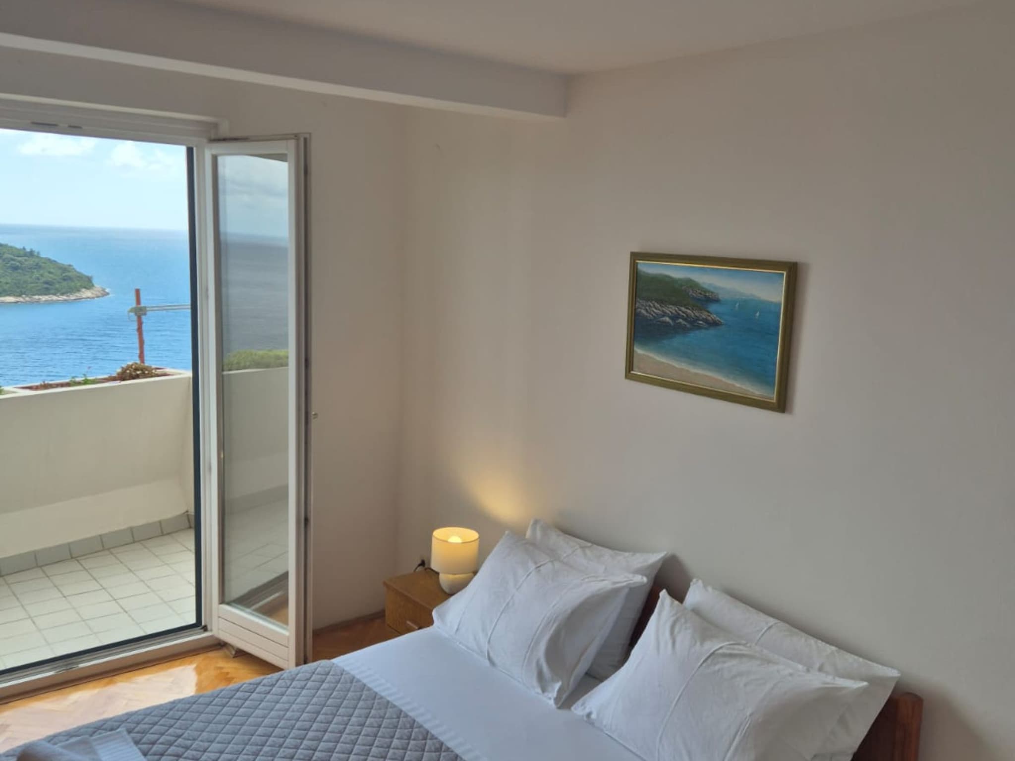Apartmá Apartment Mia - Two-Bedroom Apartment with Balcony