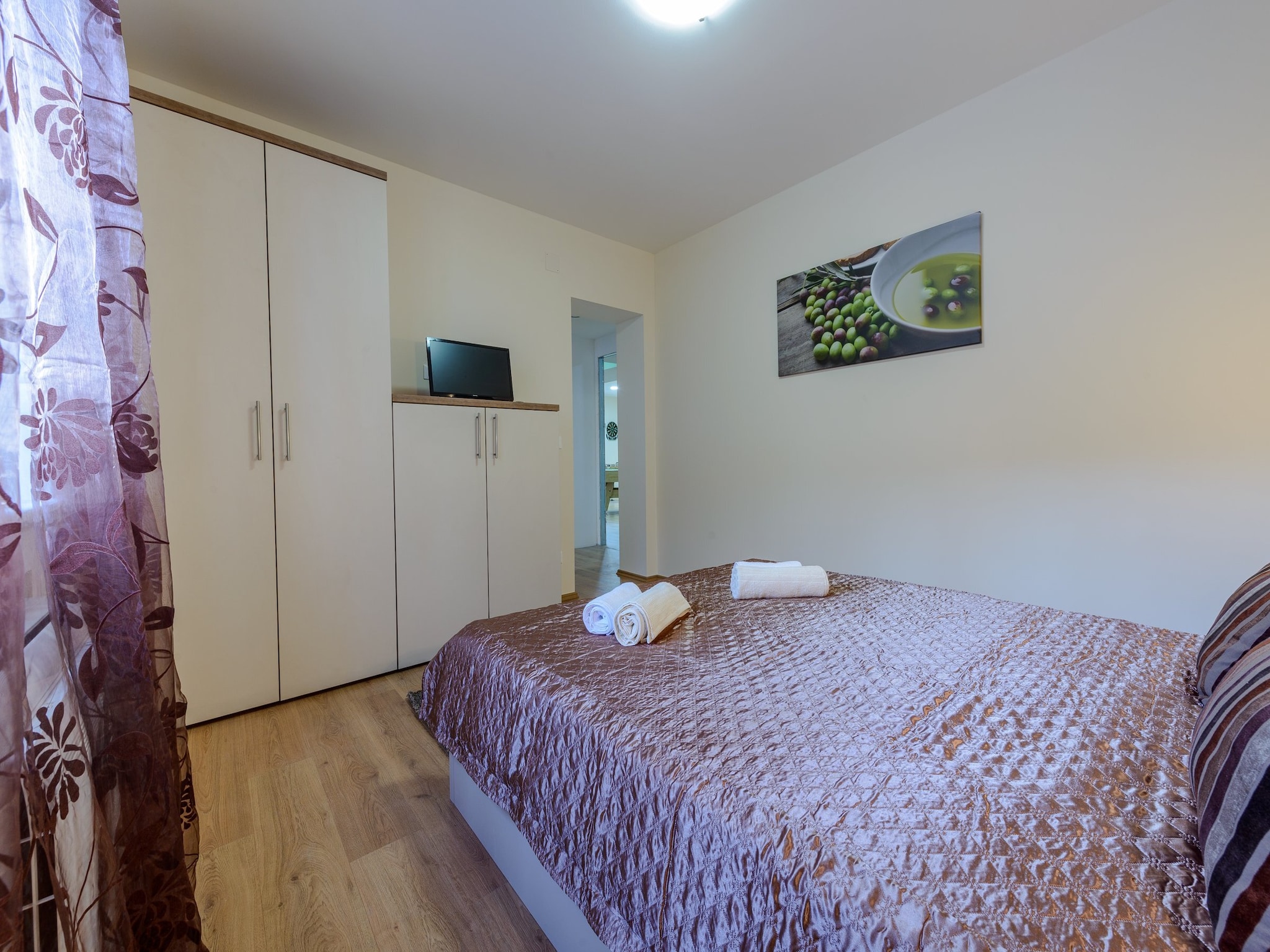 Dům Villa Pave - Six-Bedroom Villa with Terrace and Sw