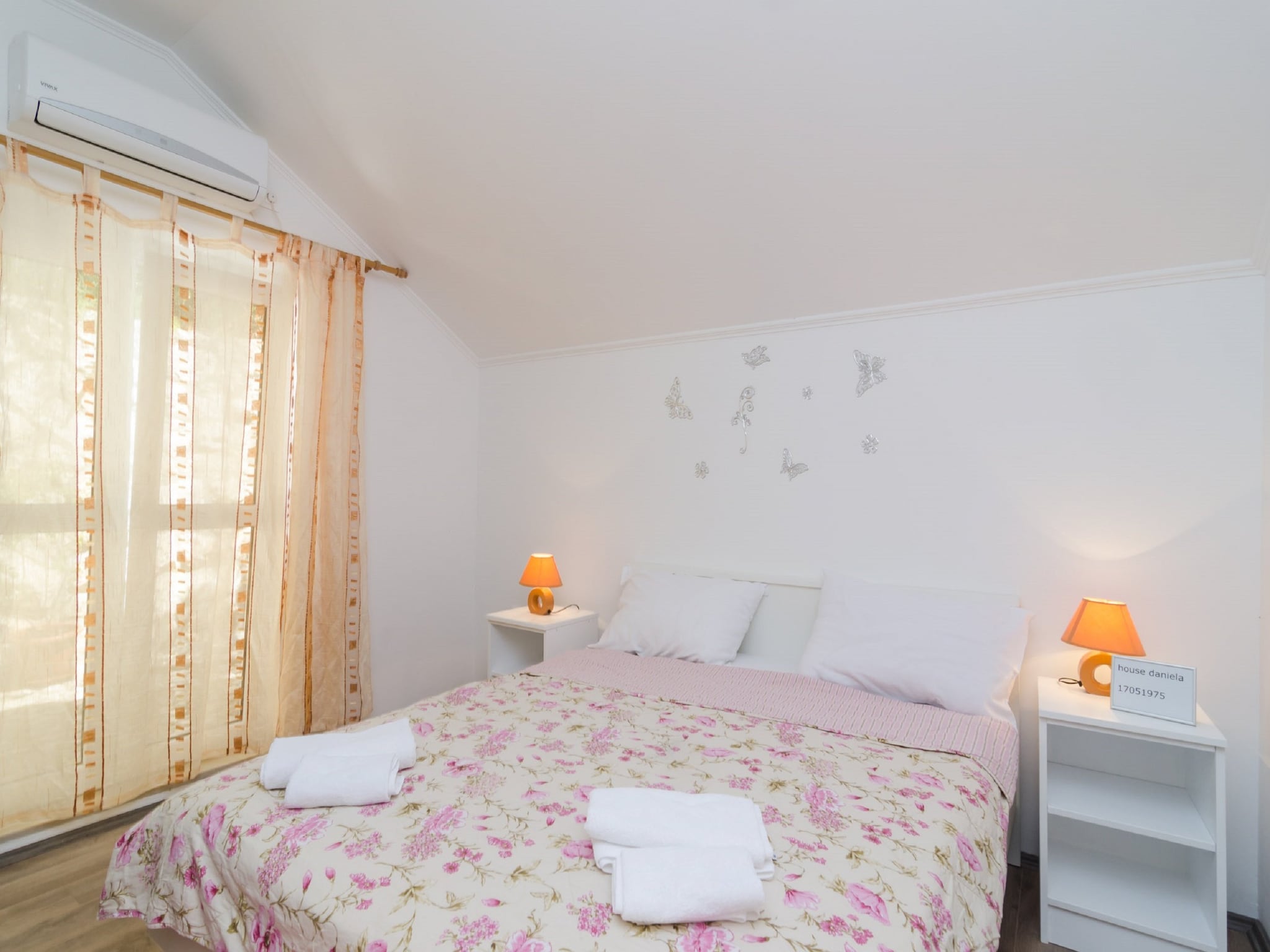 Apartmá Guest House Daniela - Double Room with Terrace and