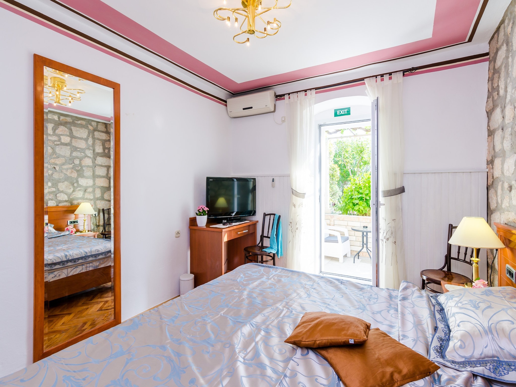 Apartmá Apartments Nicol - One-Bedroom Apartment with Terr
