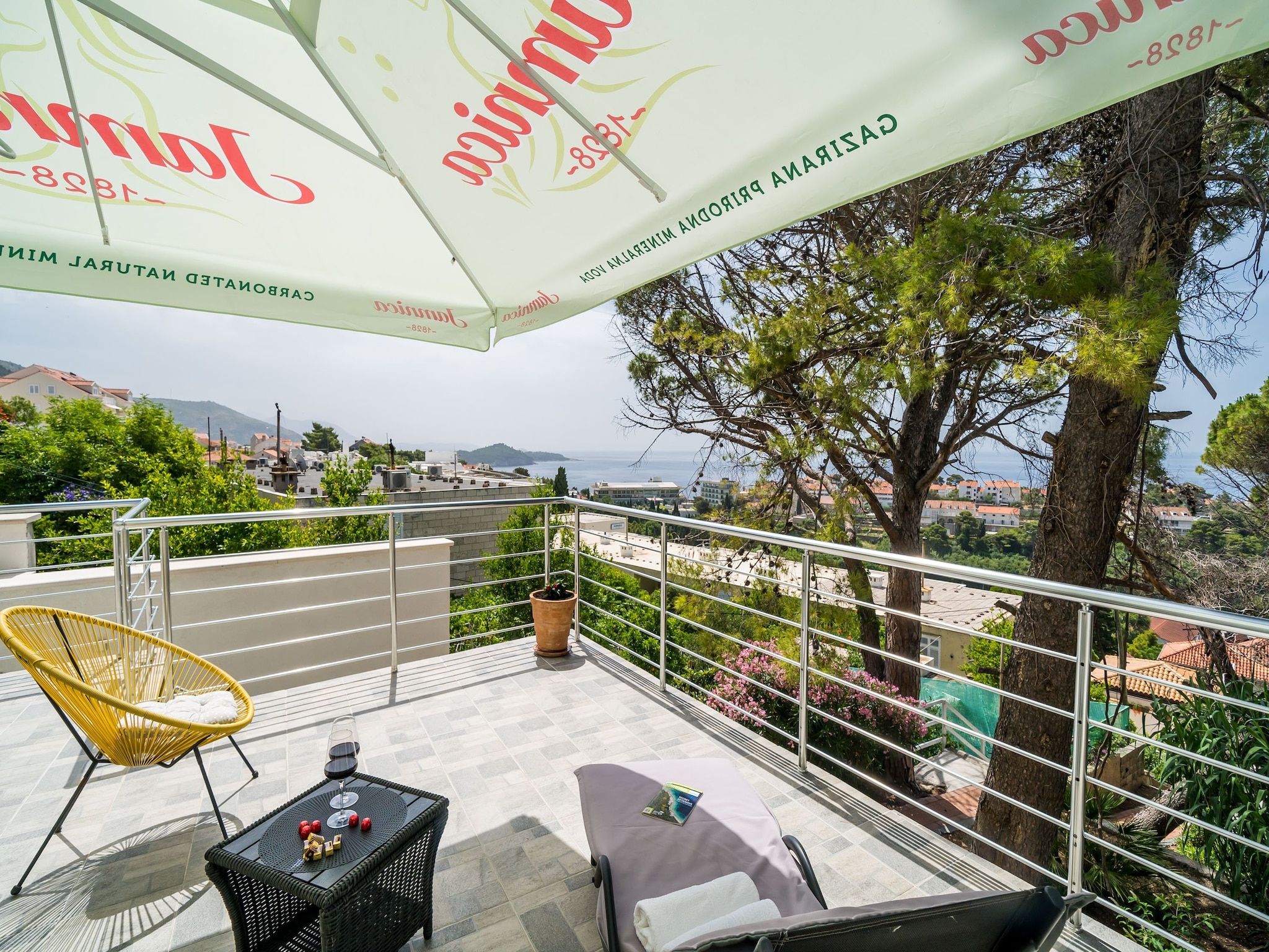 Apartmá Apartment Eulalija- One-Bedroom Apartment with Ter
