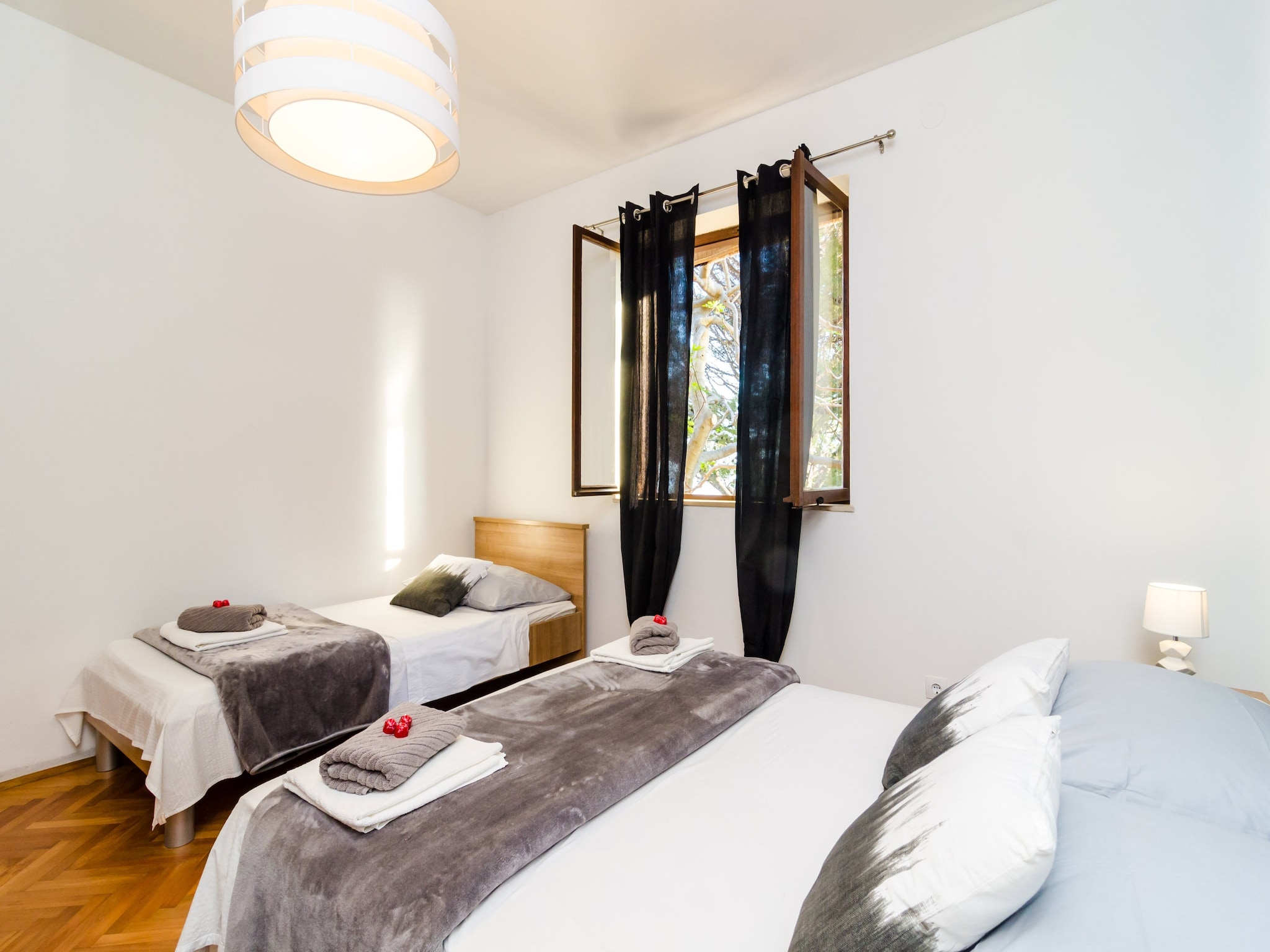 Apartmá Apartment Eulalija- One-Bedroom Apartment with Ter