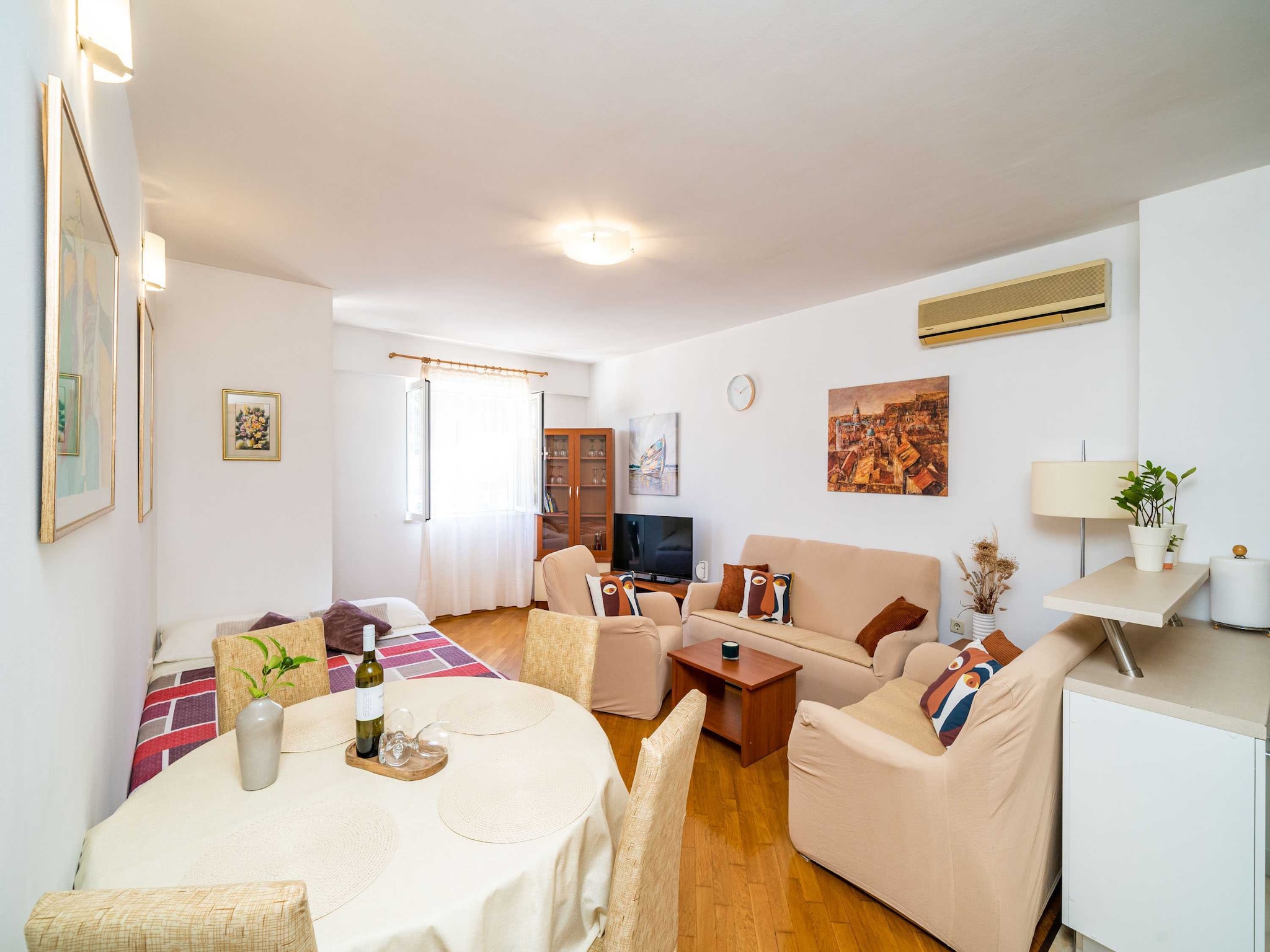 Apartmá Down Town Apartments - One Bedroom Apartment with
