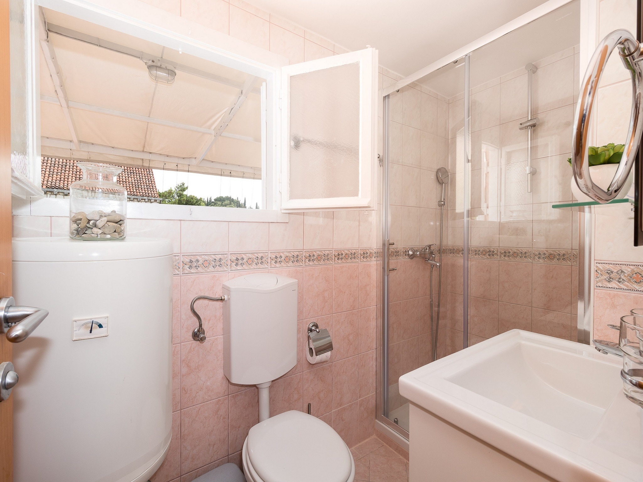Apartmá Apartments Lotea - Two-Bedroom Apartment with Terr