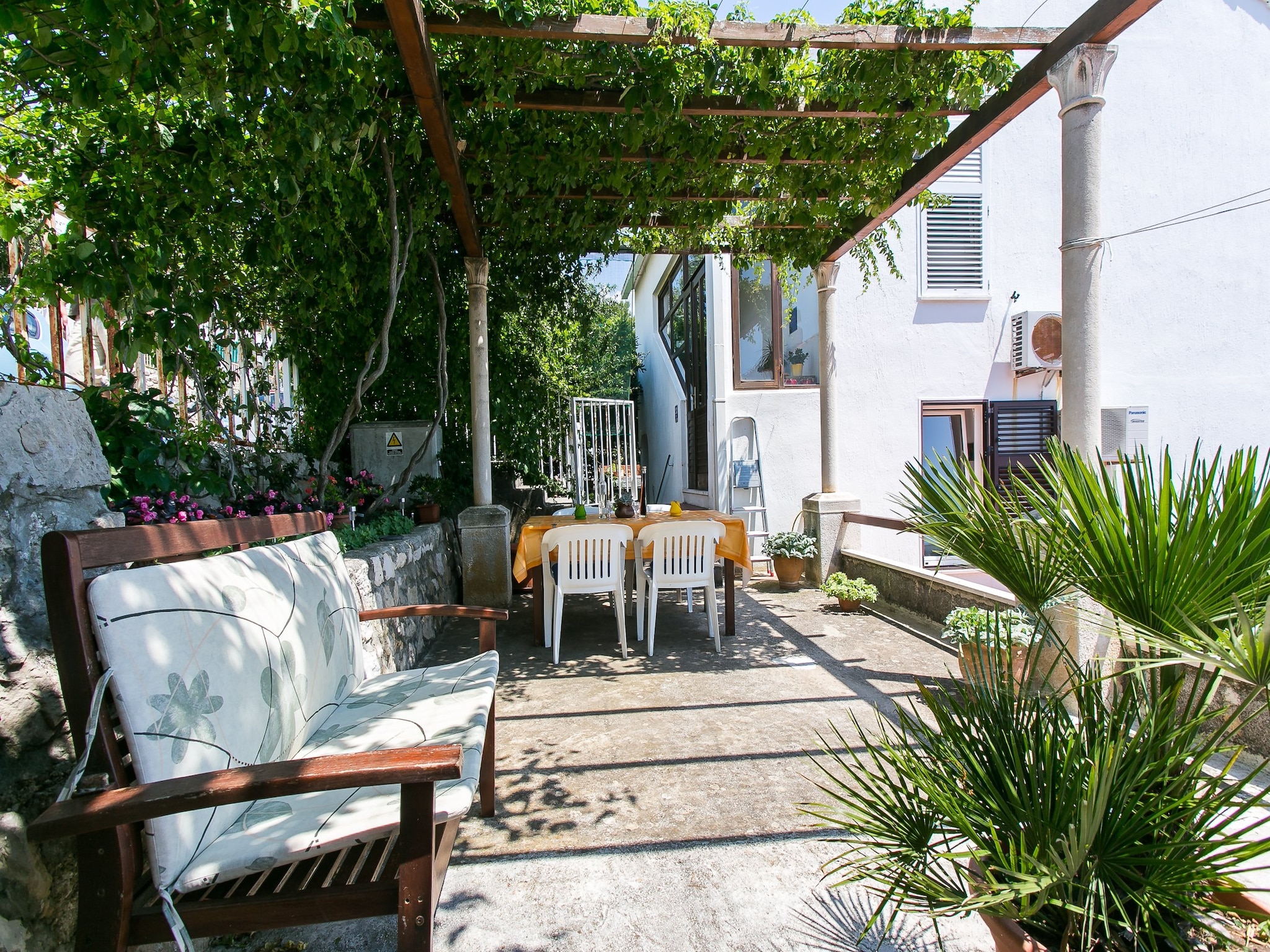 Apartmá Apartment Gigi - Two Bedroom Apartment with Terrac