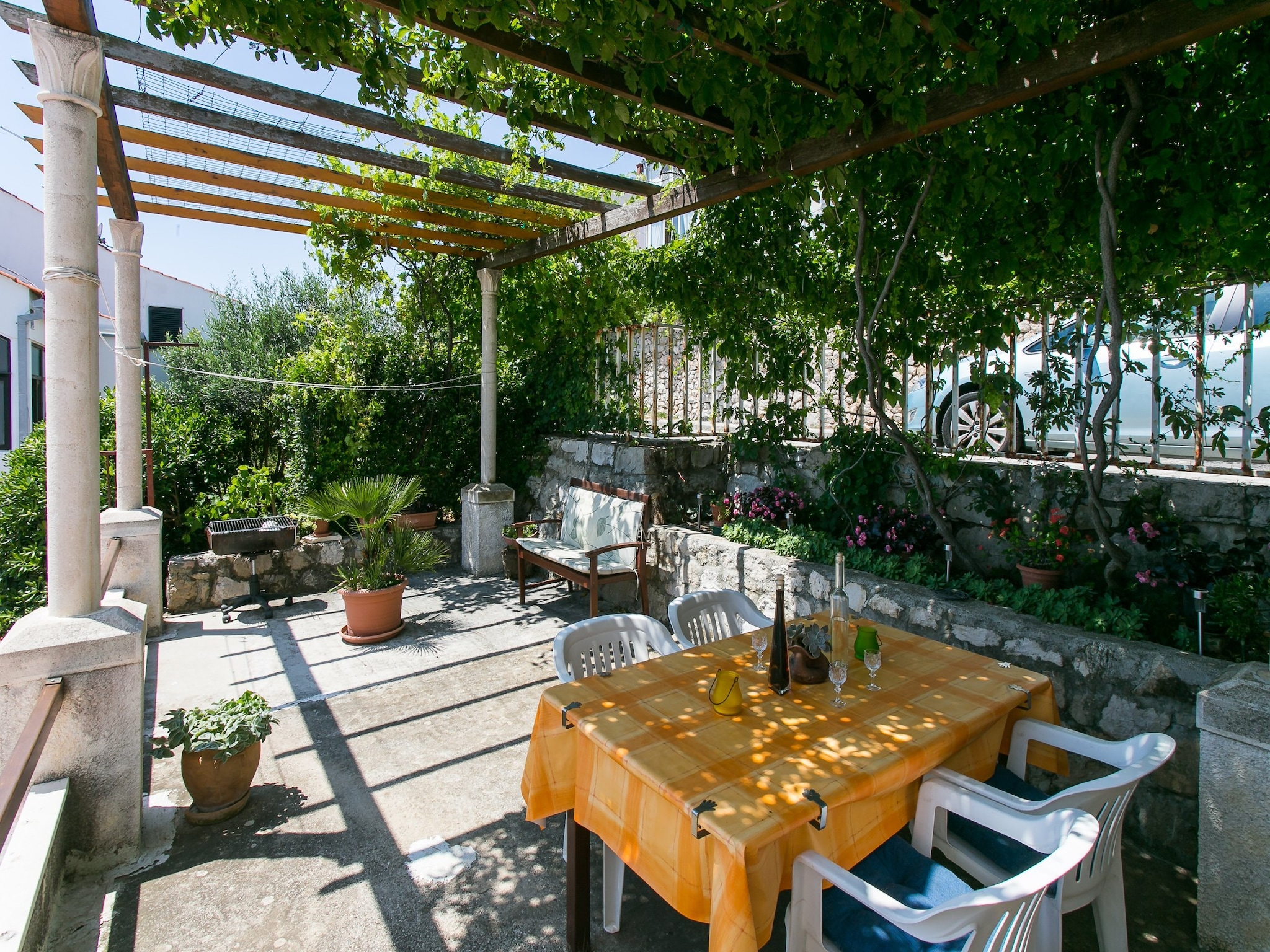 Apartmá Apartment Gigi - Two Bedroom Apartment with Terrac
