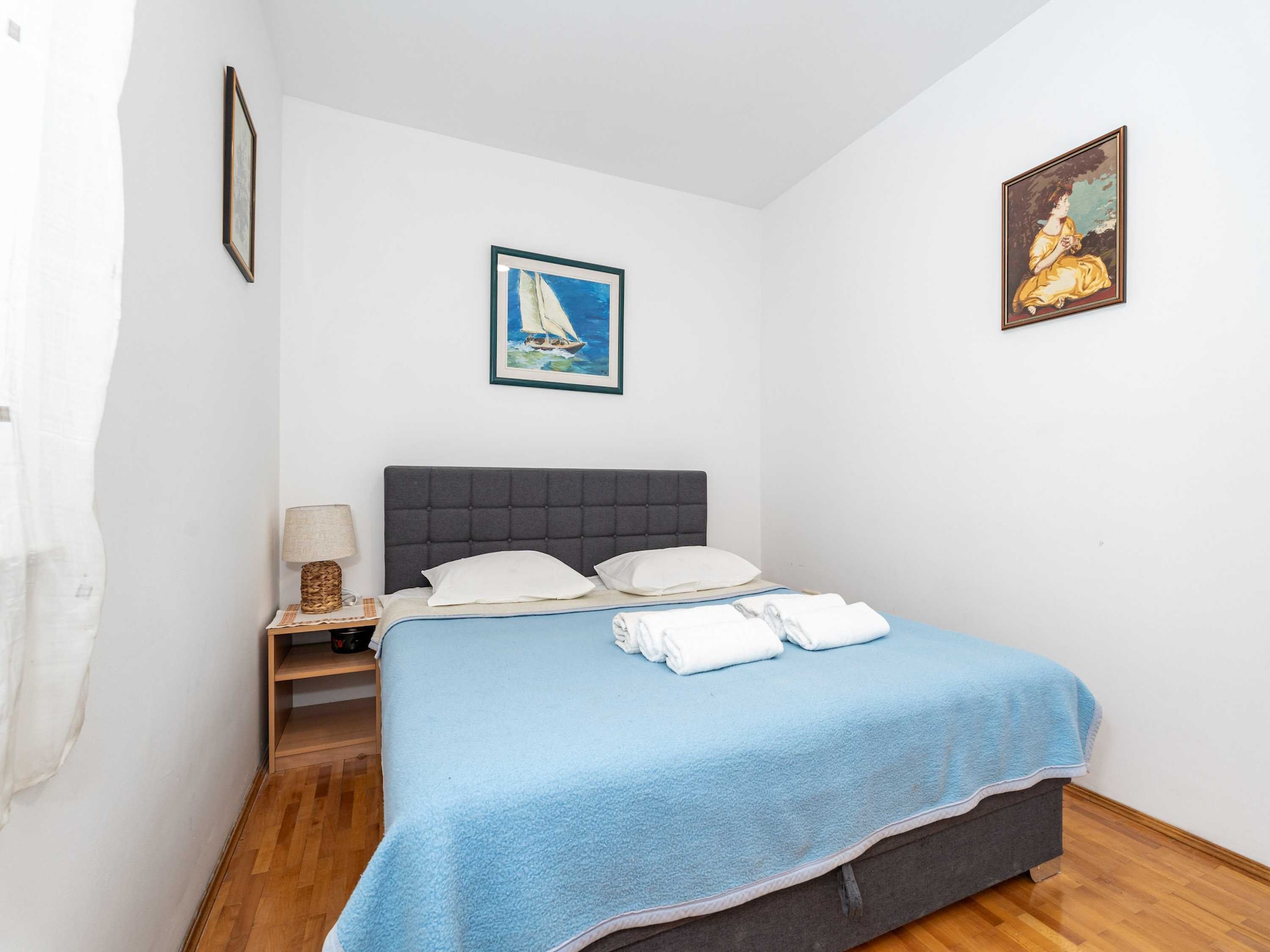 Apartmá Apartment Marisol - One Bedroom Apartment with Bal