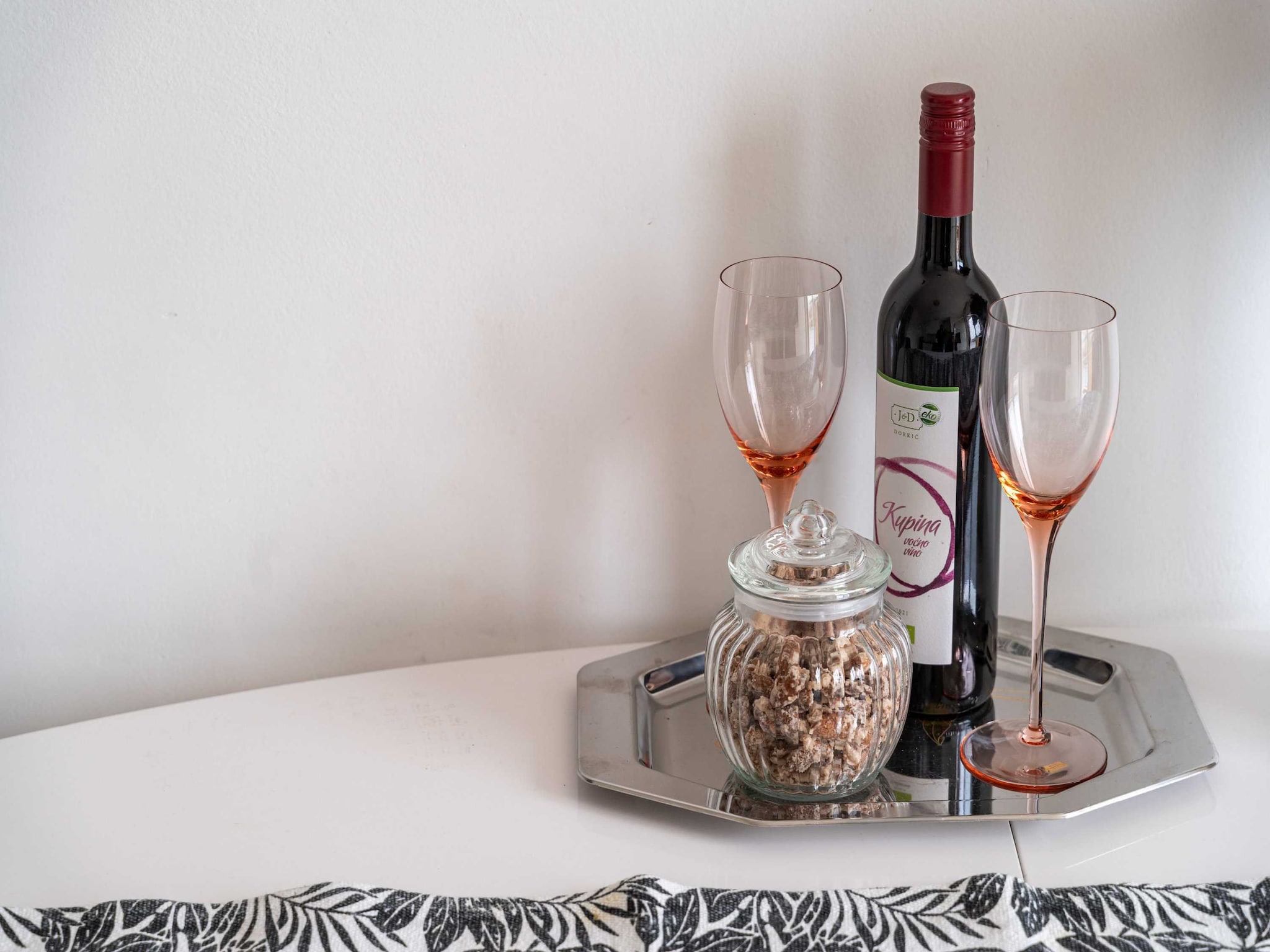 Apartmá Apartment Marisol - One Bedroom Apartment with Bal