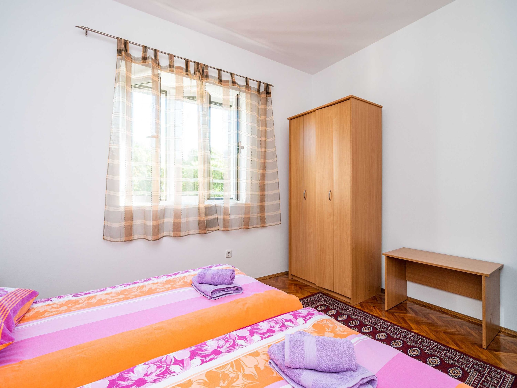 Apartmá Apartments Sisic - Two Bedroom Apartment with Terr