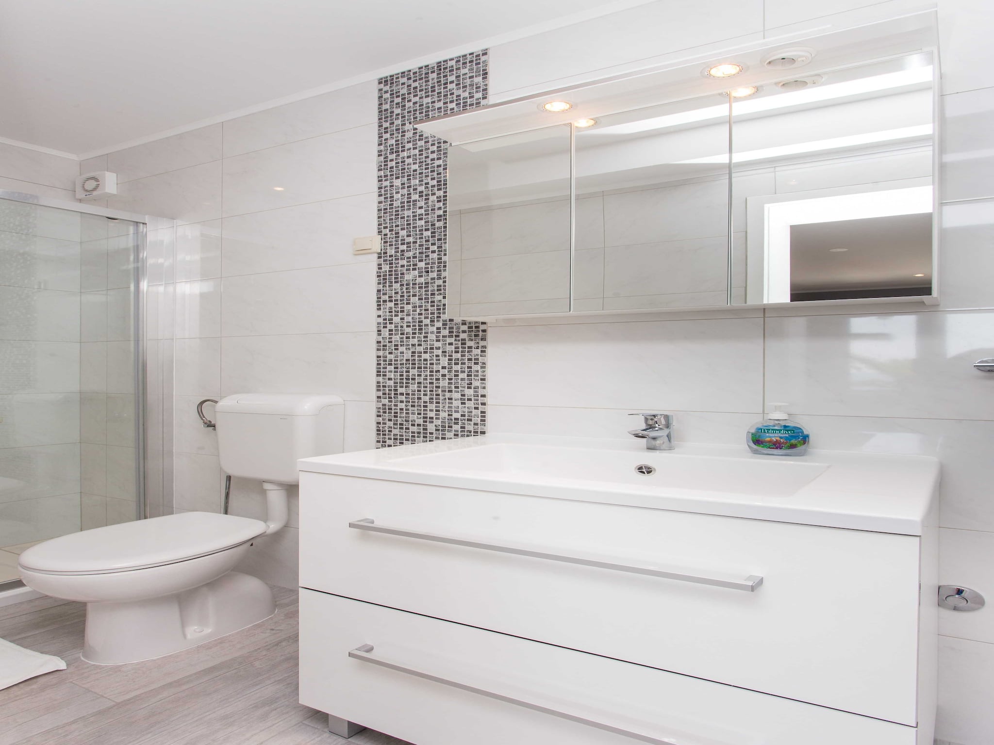 Apartmá Villa Mirjana - One Bedroom Apartment with Terrace