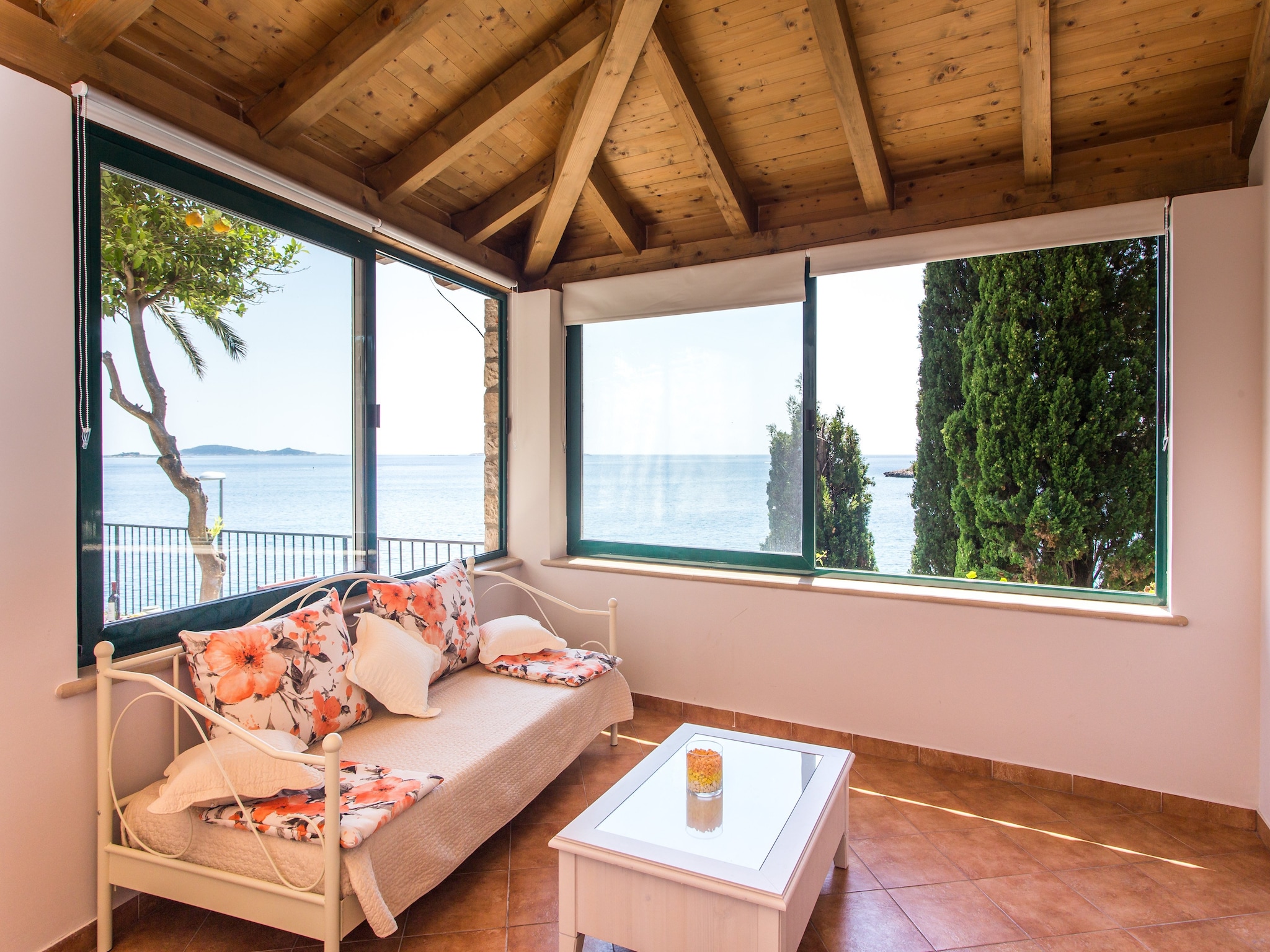 Apartmá Villa Mirjana - One Bedroom Apartment with Terrace