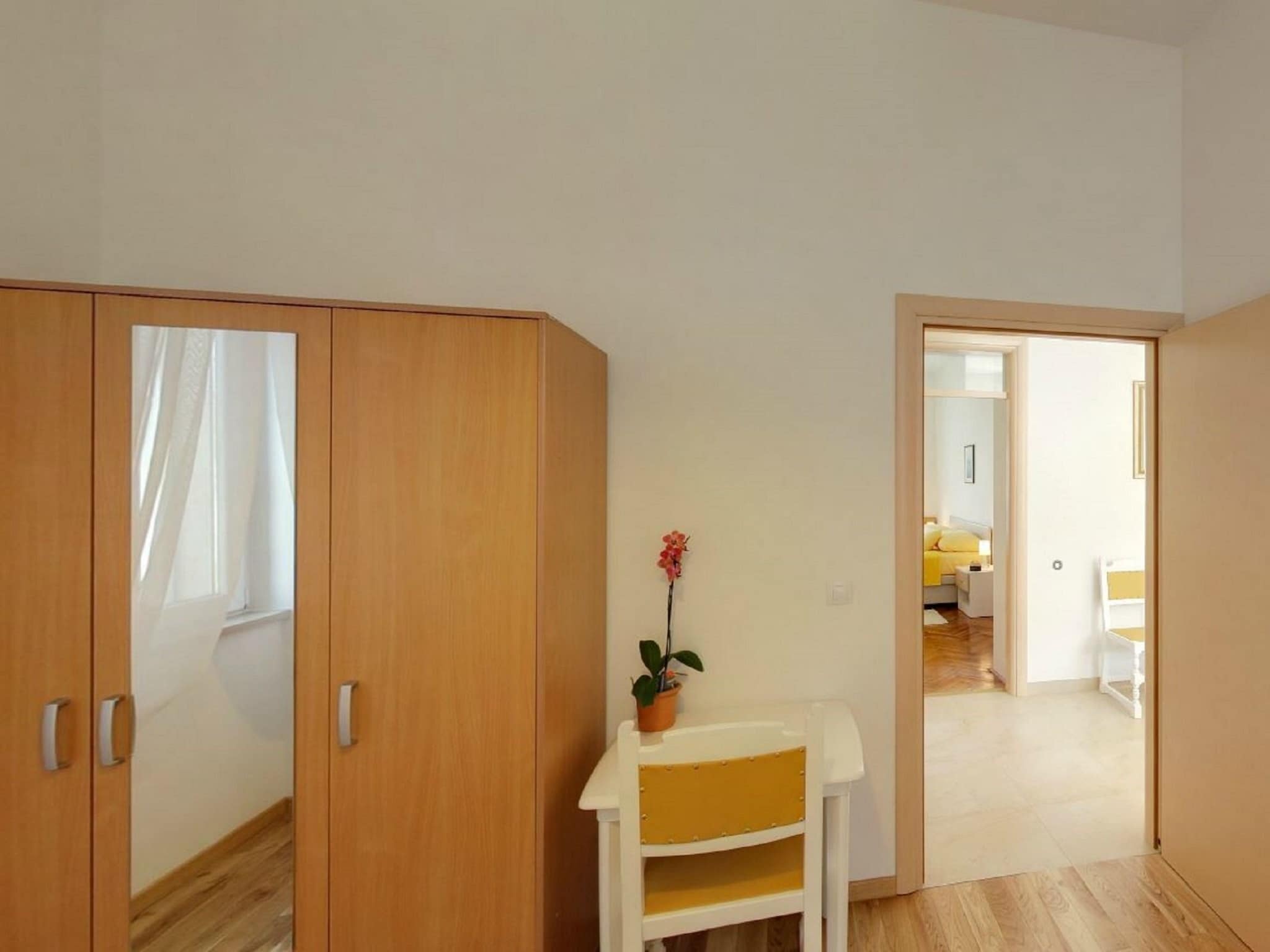 Apartmá Apartment Mihe - Two-Bedroom Apartment with Balcon