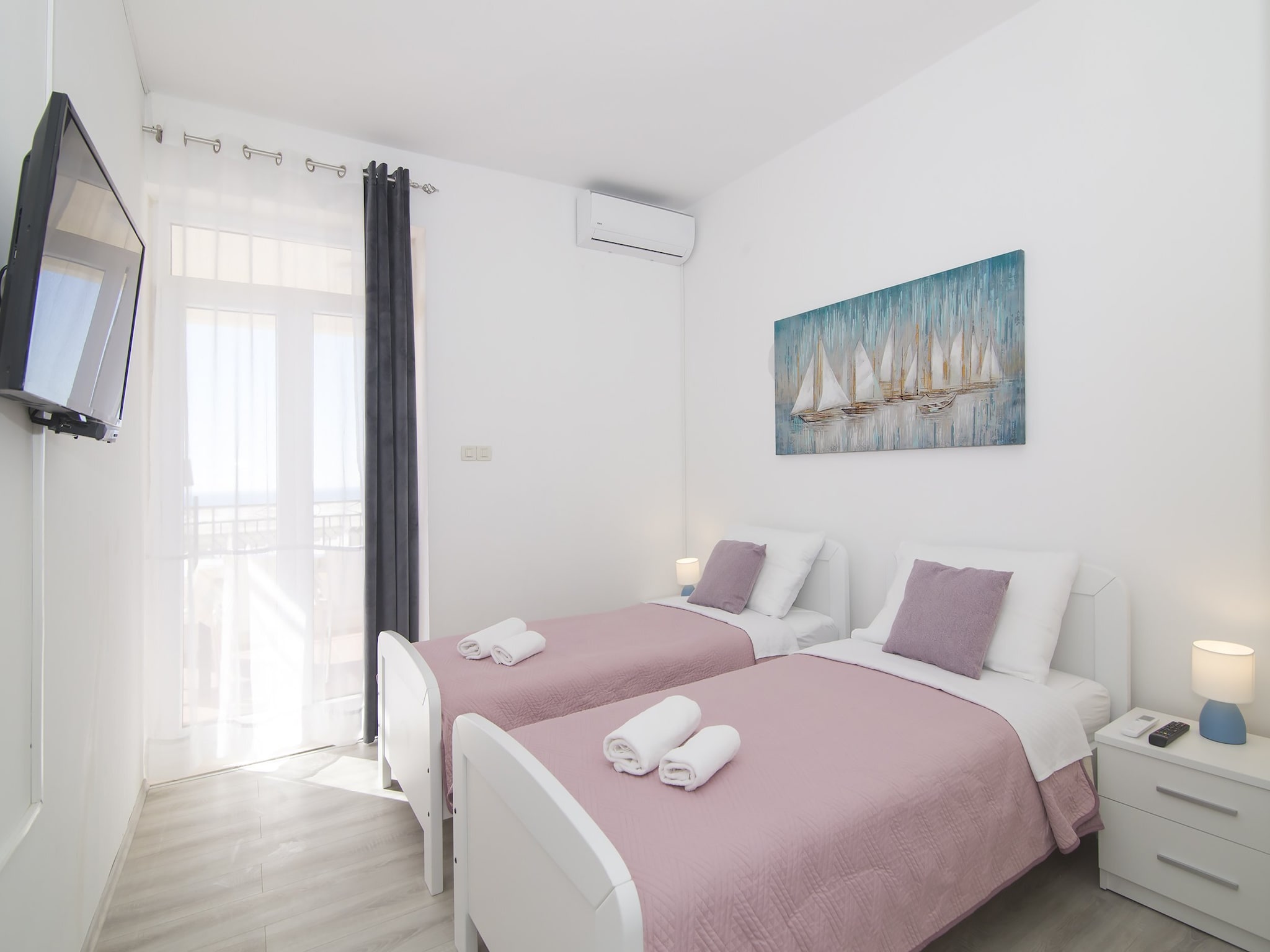 Apartmá Apartments Isabora - Two-Bedroom Apartment with Te
