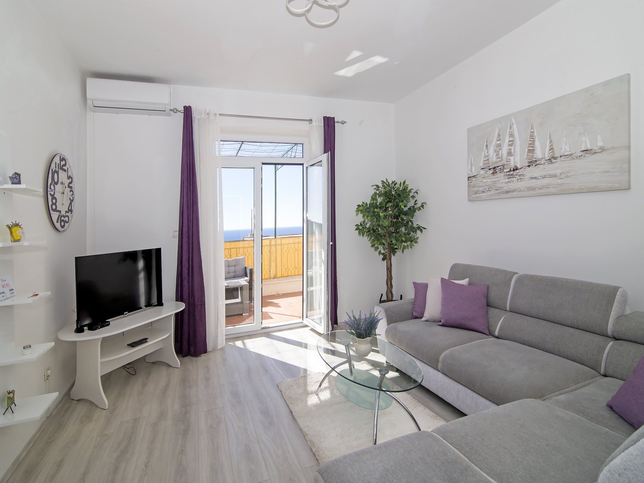 Apartmá Apartments Isabora - Two-Bedroom Apartment with Te